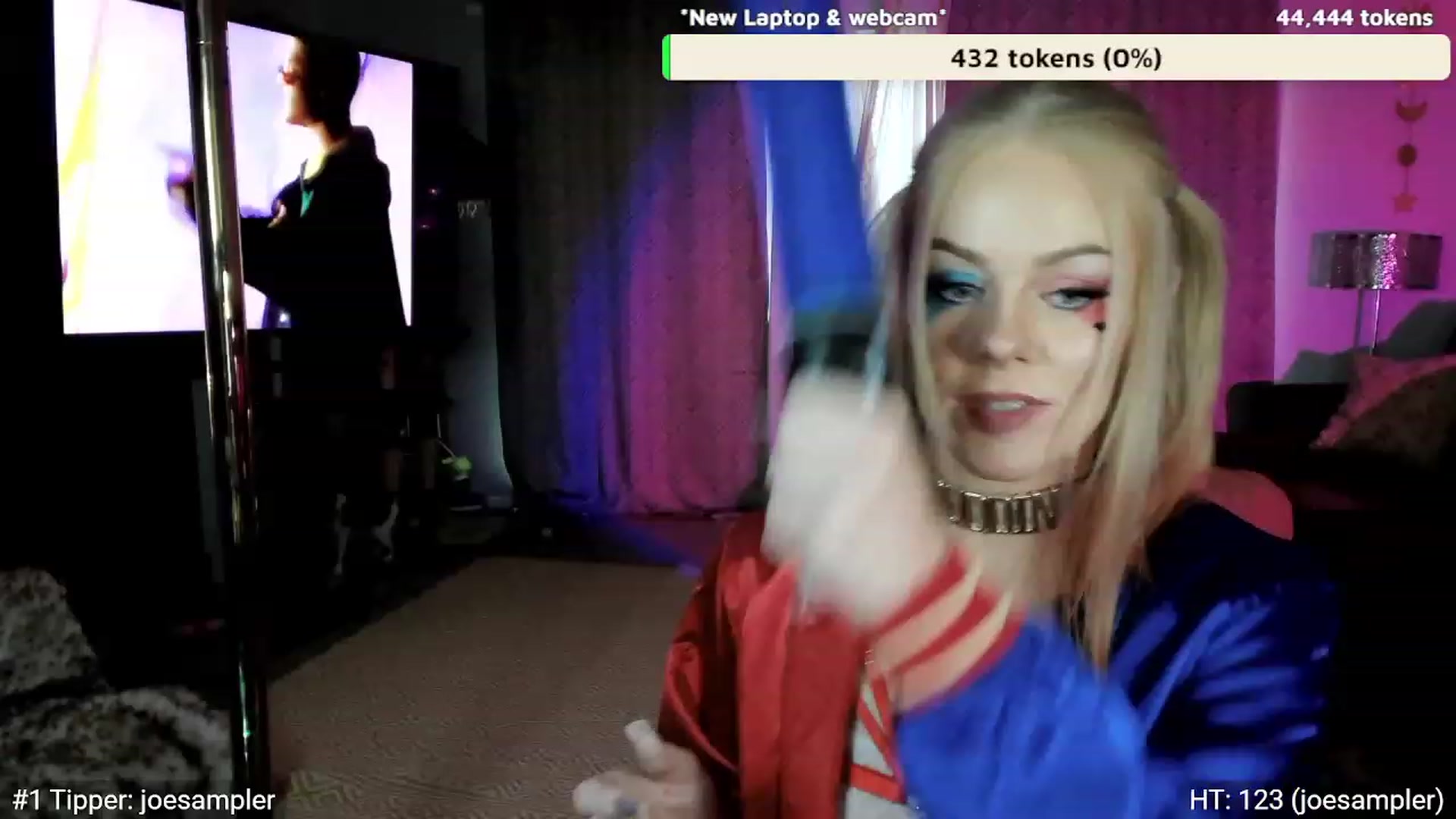 Gallery image thumbnail from AvaMonroe_'s myfreecams stream on, 10/19/2023, 03:08 image 7 of 20