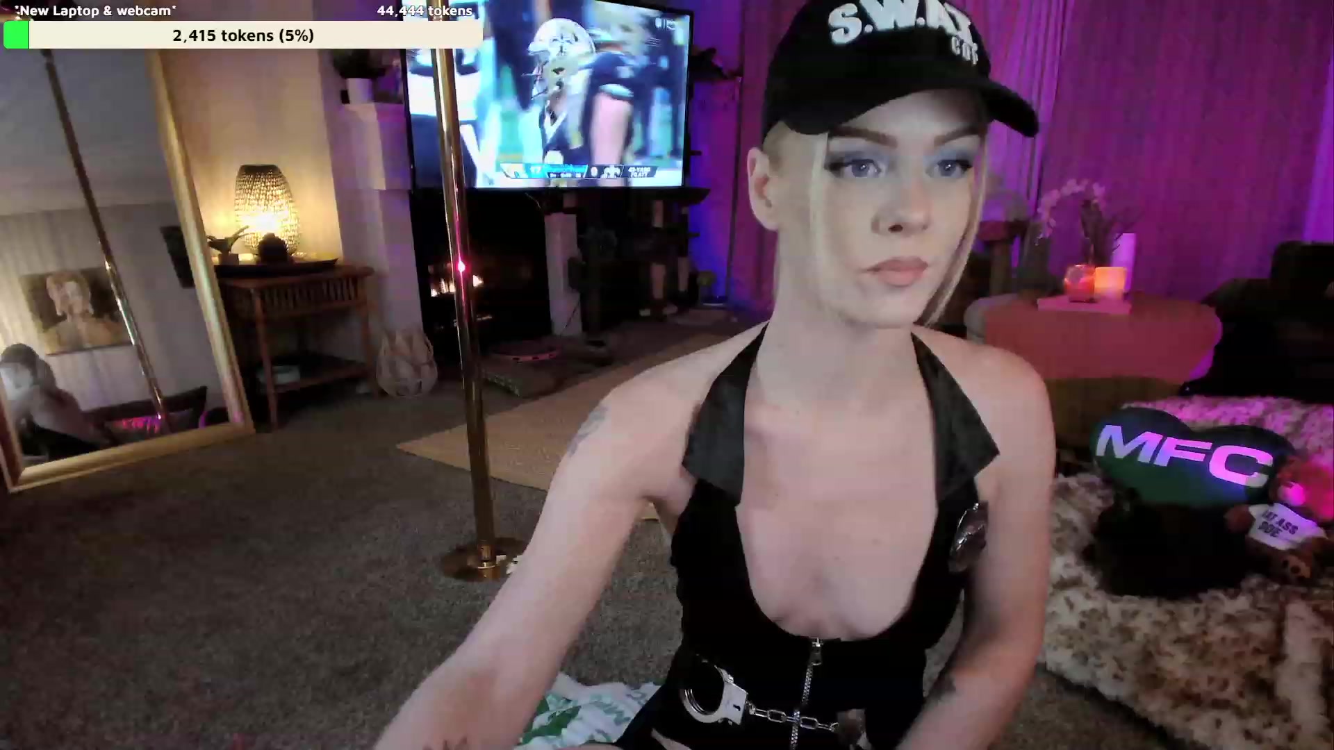 Gallery image thumbnail from AvaMonroe_'s myfreecams stream on, 10/20/2023, 02:30 image 7 of 20