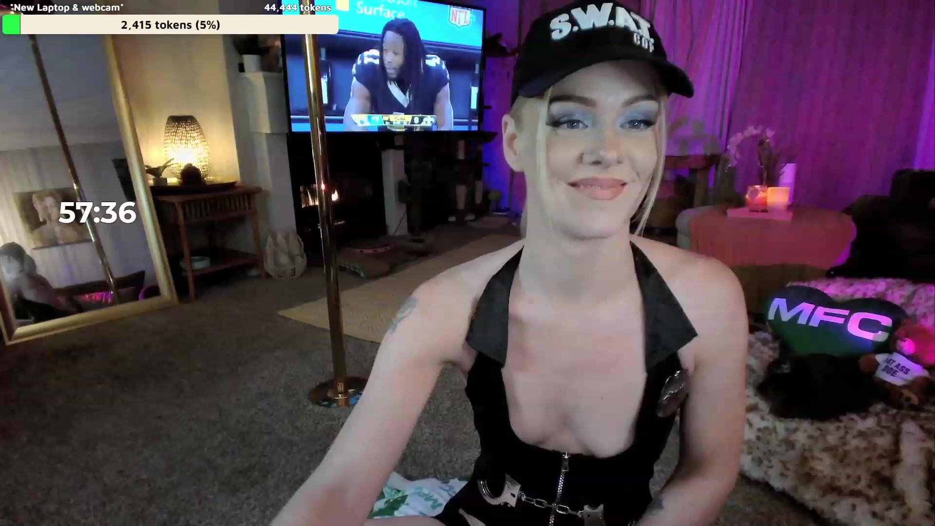 Gallery image thumbnail from AvaMonroe_'s myfreecams stream on, 10/20/2023, 02:30 image 13 of 20