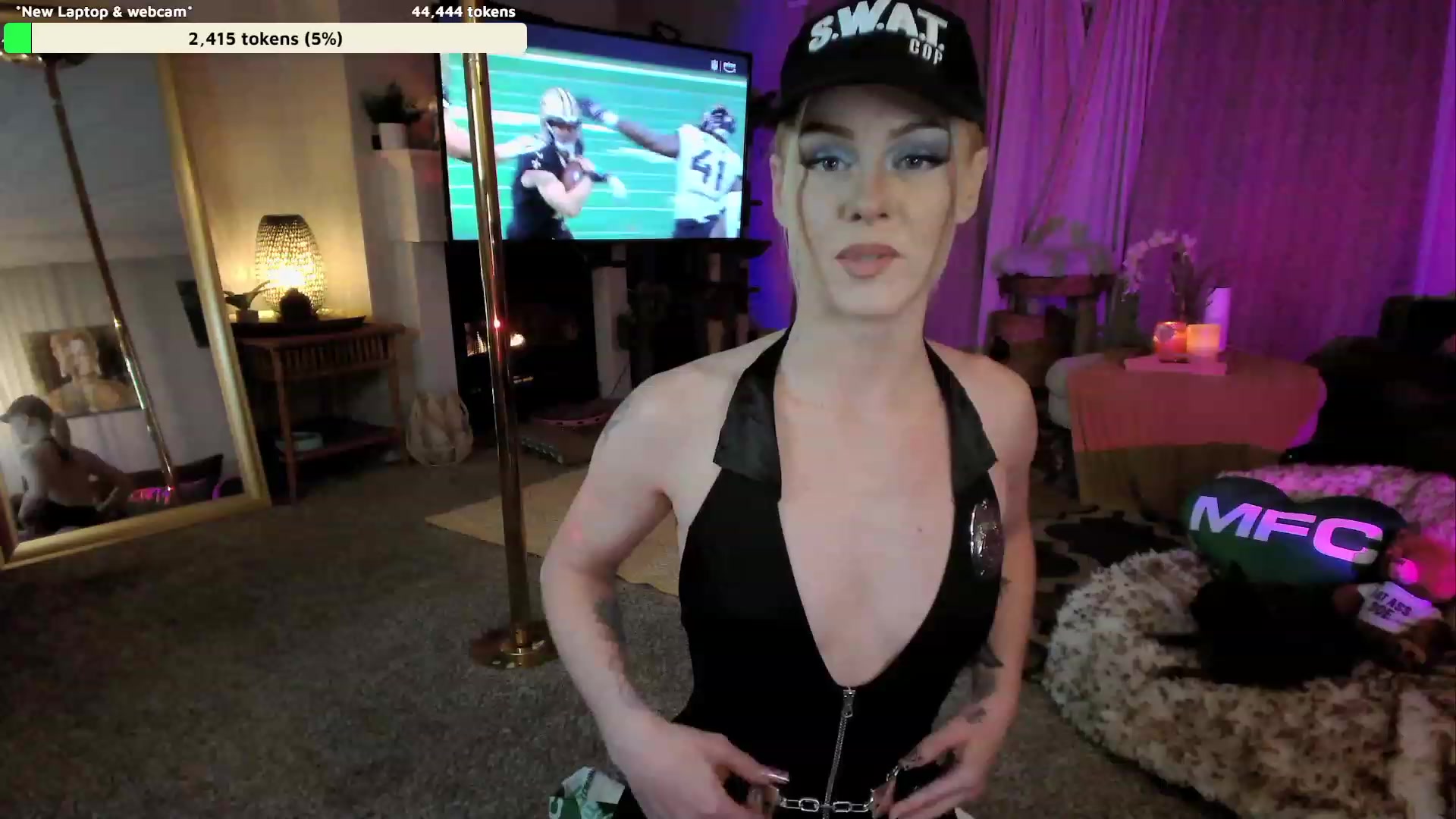 Gallery image thumbnail from AvaMonroe_'s myfreecams stream on, 10/20/2023, 02:30 image 1 of 20