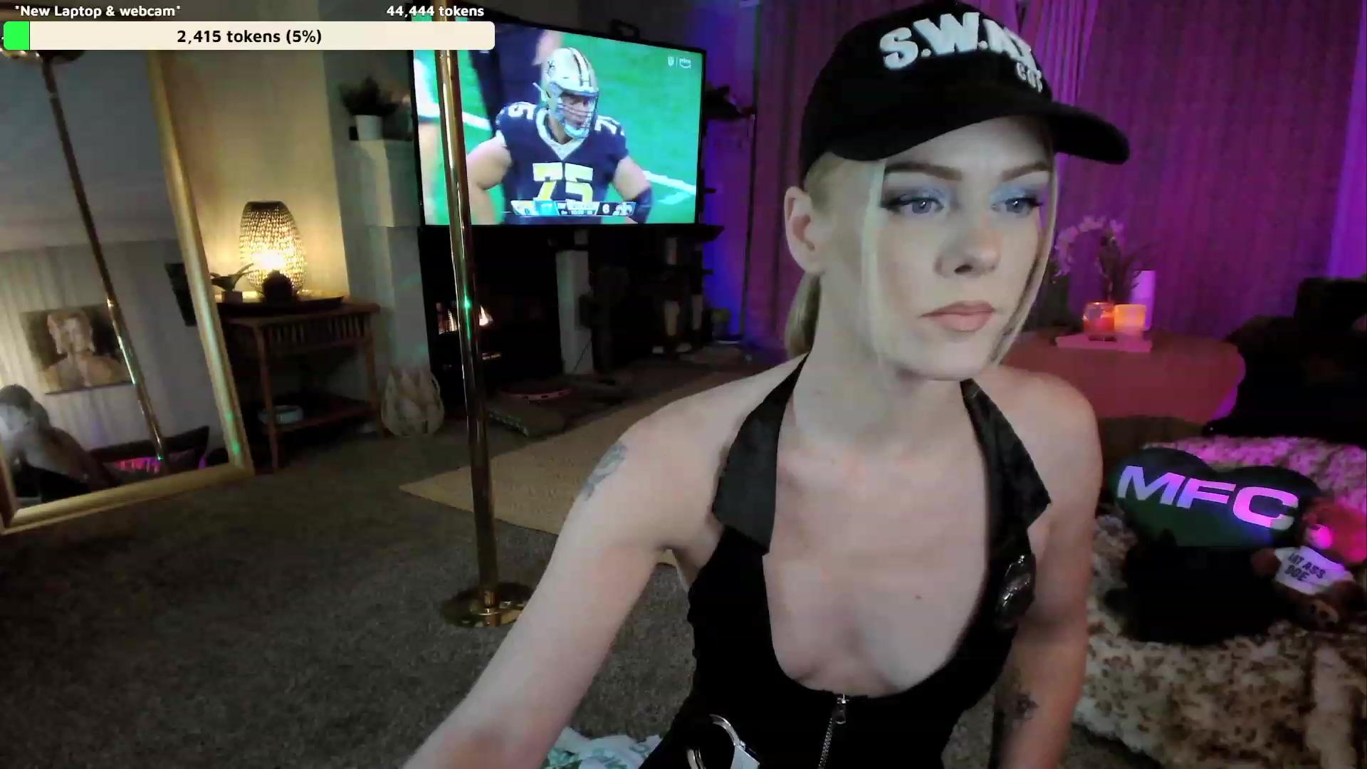 Gallery image thumbnail from AvaMonroe_'s myfreecams stream on, 10/20/2023, 02:30 image 4 of 20