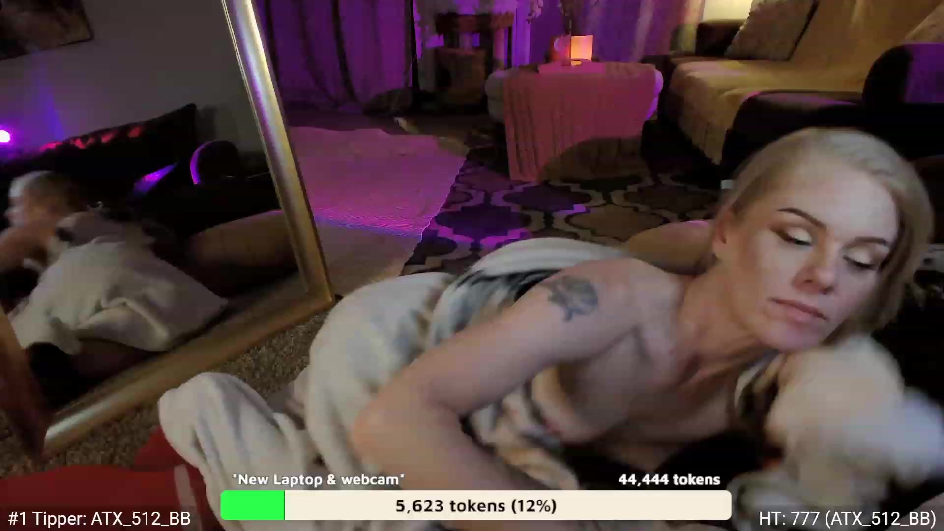 Gallery image thumbnail from AvaMonroe_'s myfreecams stream on, 10/21/2023, 13:00 image 13 of 20