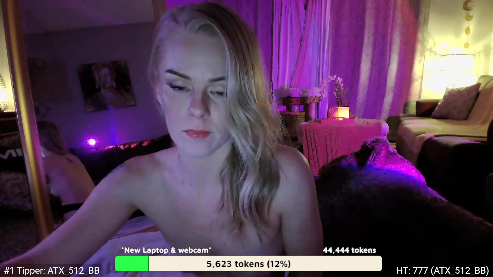 Gallery image thumbnail from AvaMonroe_'s myfreecams stream on, 10/21/2023, 13:52 image 6 of 20
