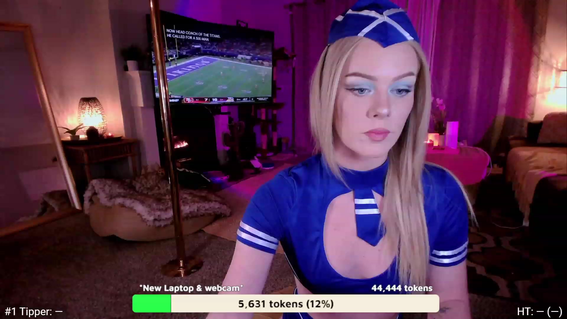 Gallery image thumbnail from AvaMonroe_'s myfreecams stream on, 10/24/2023, 03:58 image 2 of 20