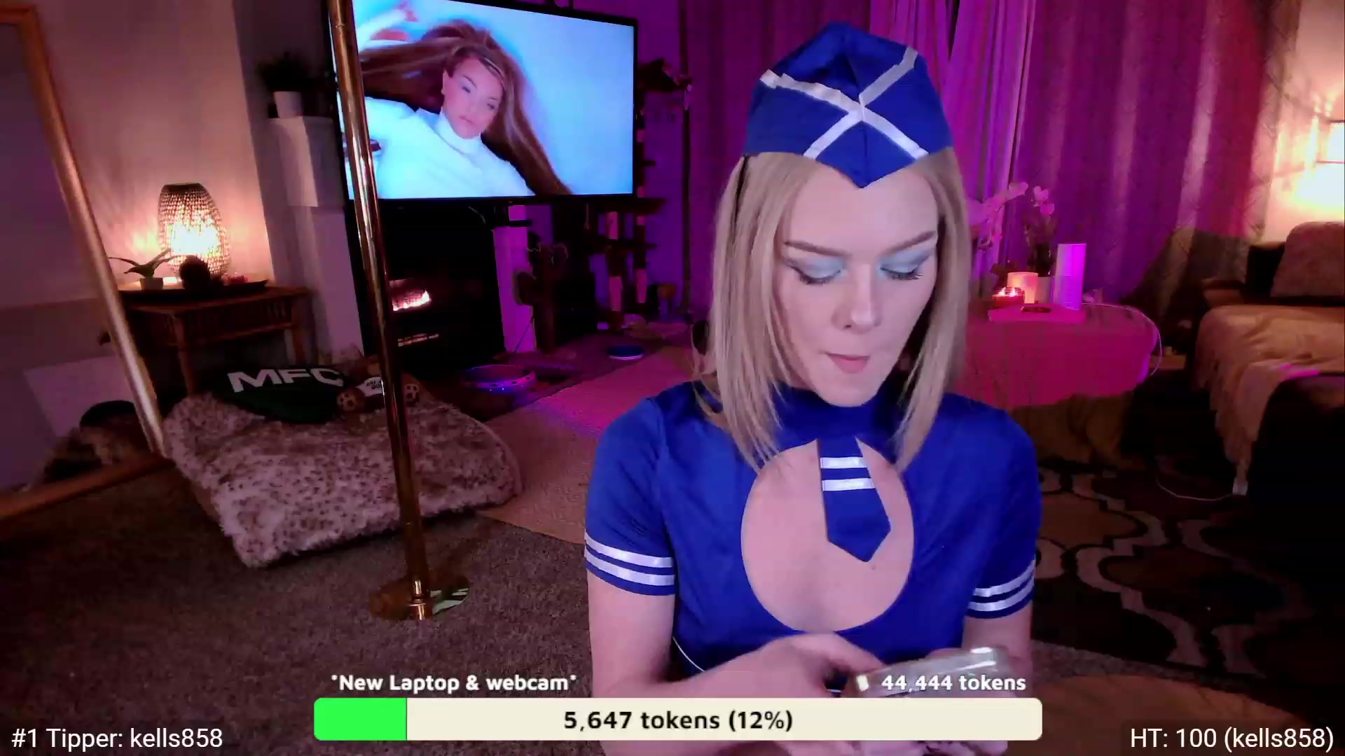 Gallery image thumbnail from AvaMonroe_'s myfreecams stream on, 10/24/2023, 03:58 image 6 of 20