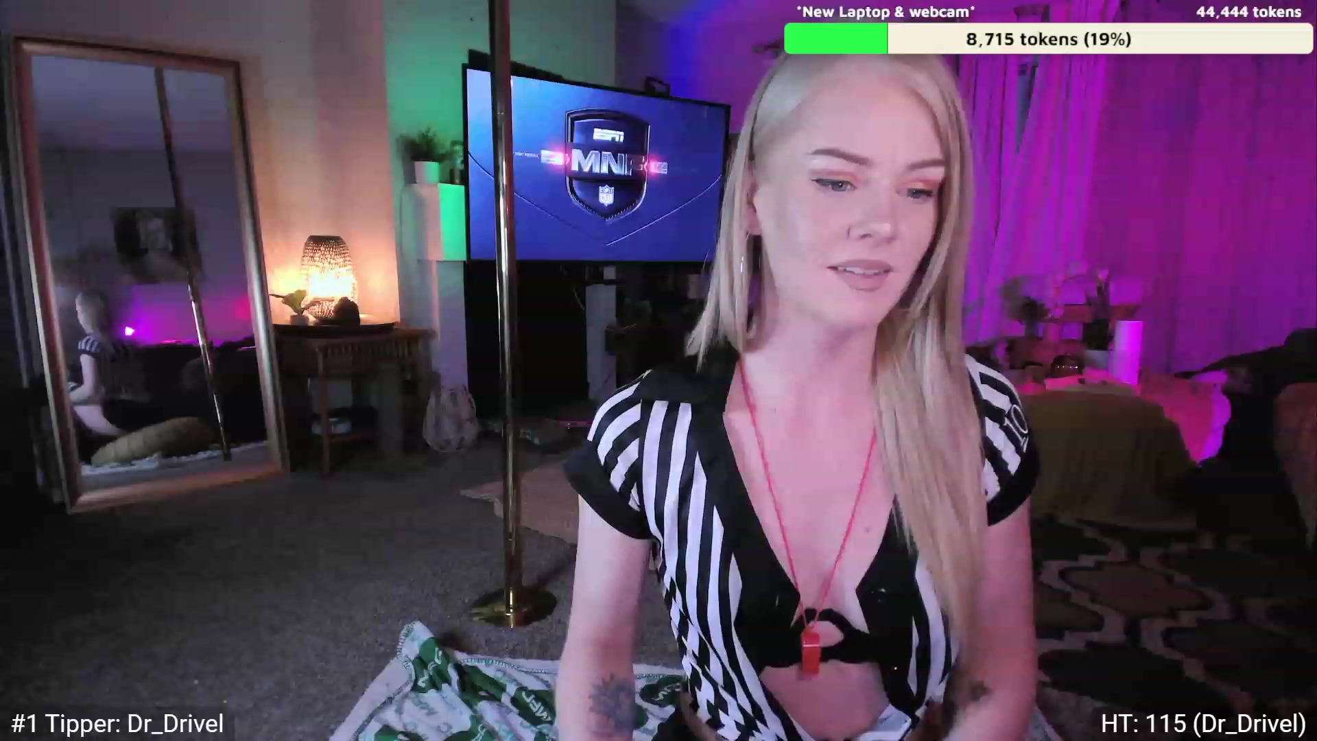 Gallery image thumbnail from AvaMonroe_'s myfreecams stream on, 10/31/2023, 01:36 image 19 of 20