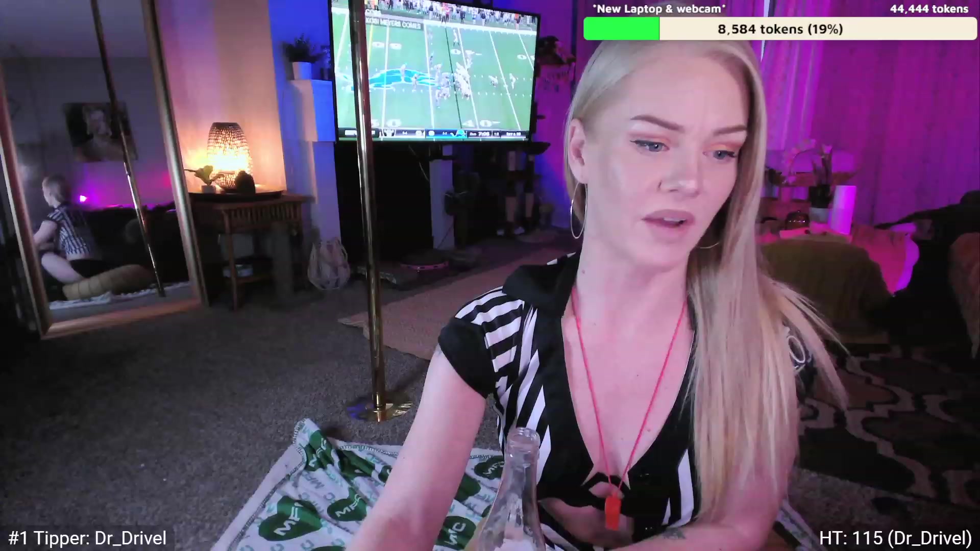 Gallery image thumbnail from AvaMonroe_'s myfreecams stream on, 10/31/2023, 01:36 image 17 of 20