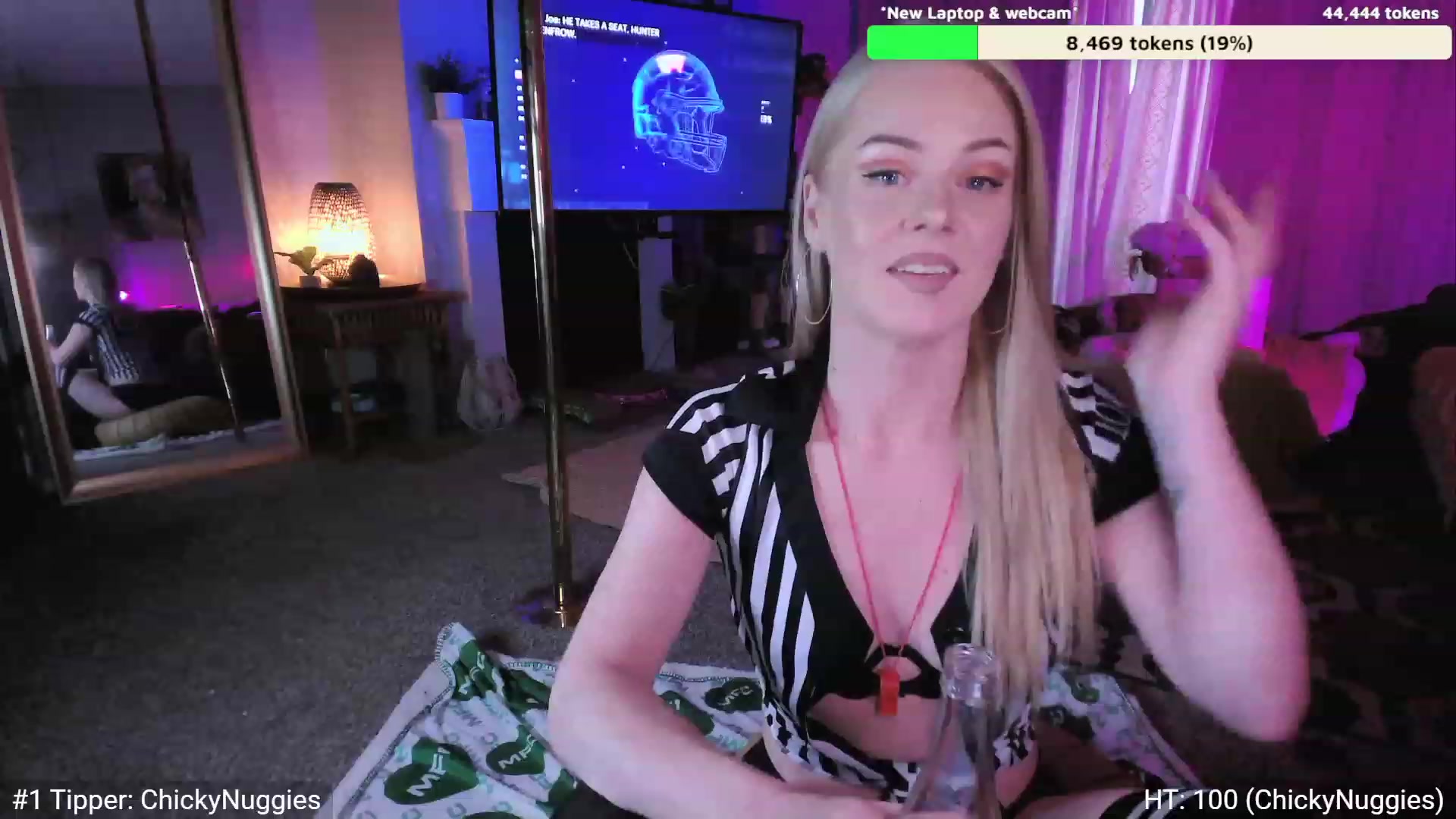 Gallery image thumbnail from AvaMonroe_'s myfreecams stream on, 10/31/2023, 01:36 image 14 of 20