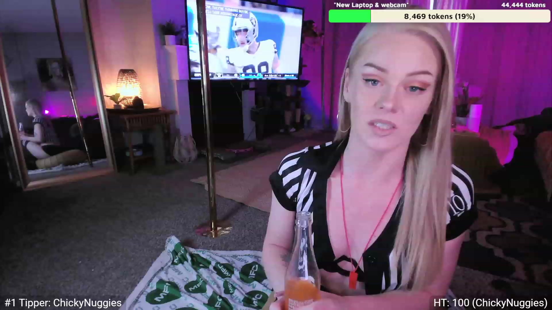 Gallery image thumbnail from AvaMonroe_'s myfreecams stream on, 10/31/2023, 01:36 image 15 of 20