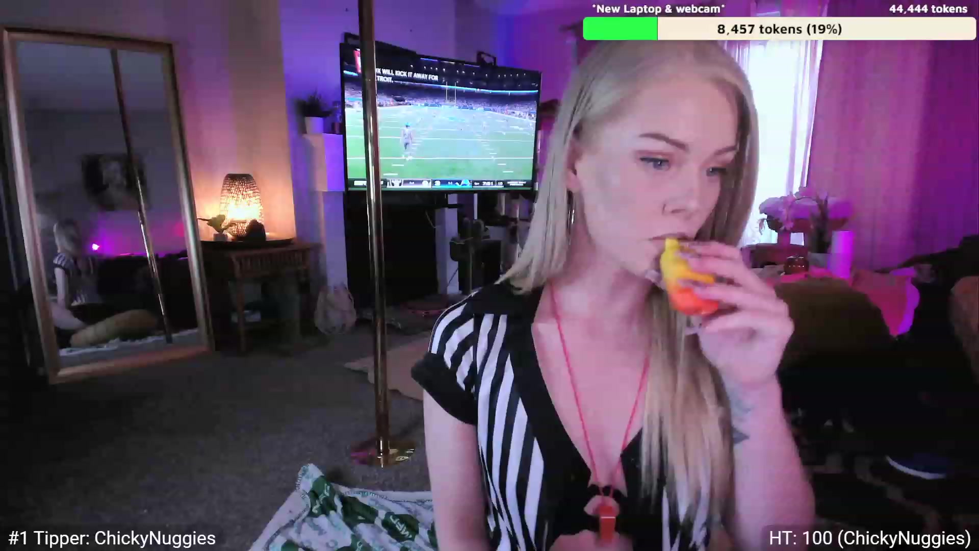 Gallery image thumbnail from AvaMonroe_'s myfreecams stream on, 10/31/2023, 01:36 image 5 of 20
