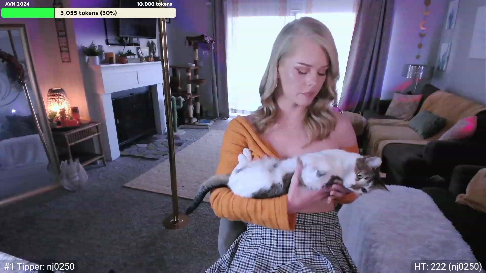 Gallery image thumbnail from AvaMonroe_'s myfreecams stream on, 11/08/2023, 03:09 image 3 of 20