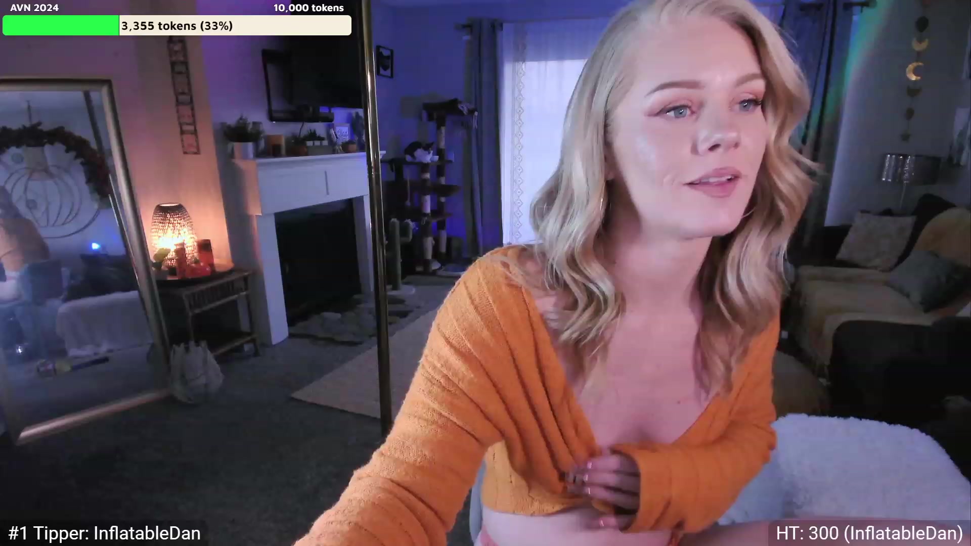 Gallery image thumbnail from AvaMonroe_'s myfreecams stream on, 11/08/2023, 03:09 image 6 of 20