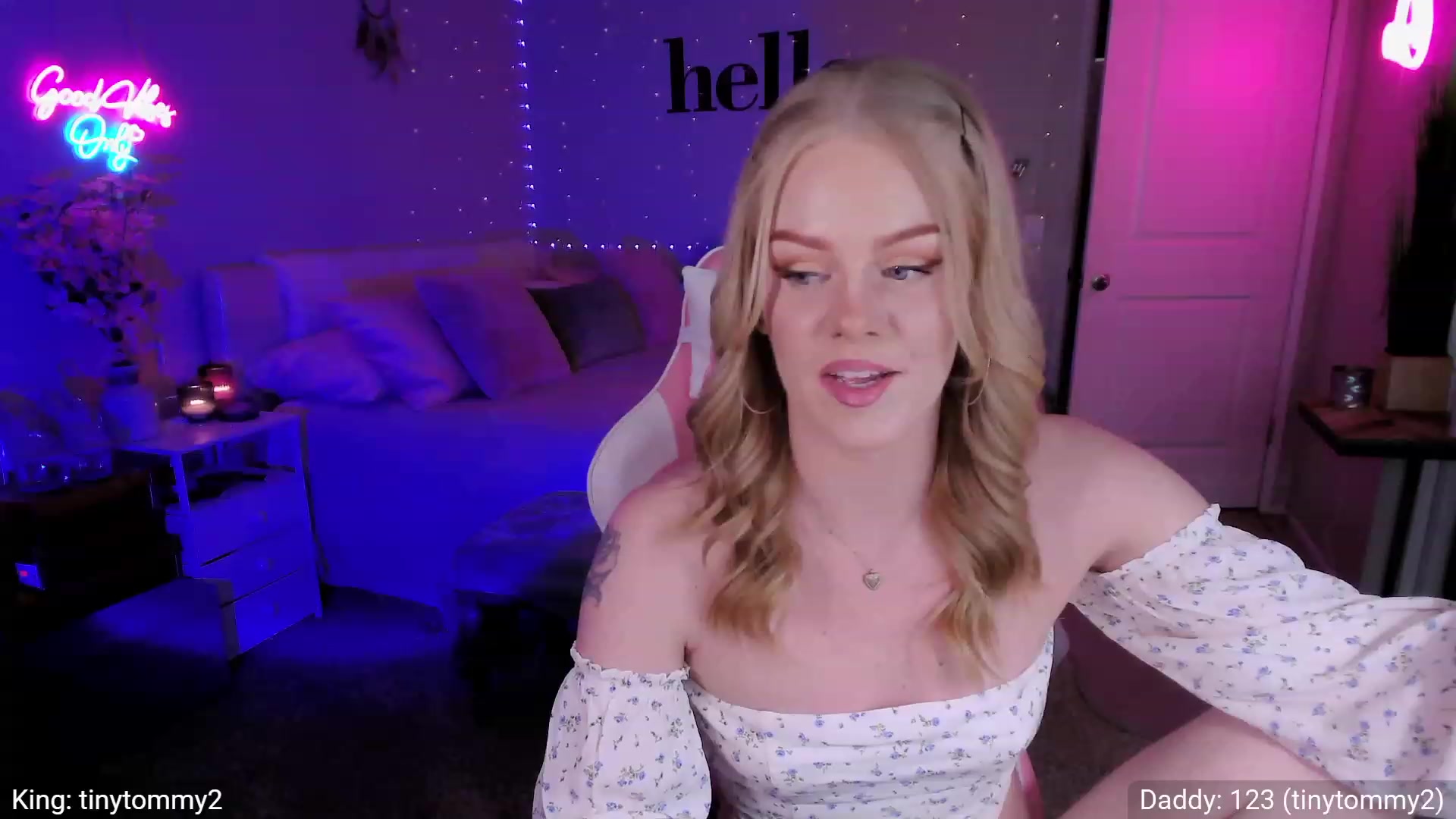 Gallery image thumbnail from AvaMonroe_'s myfreecams stream on, 01/16/2024, 04:12 image 6 of 20