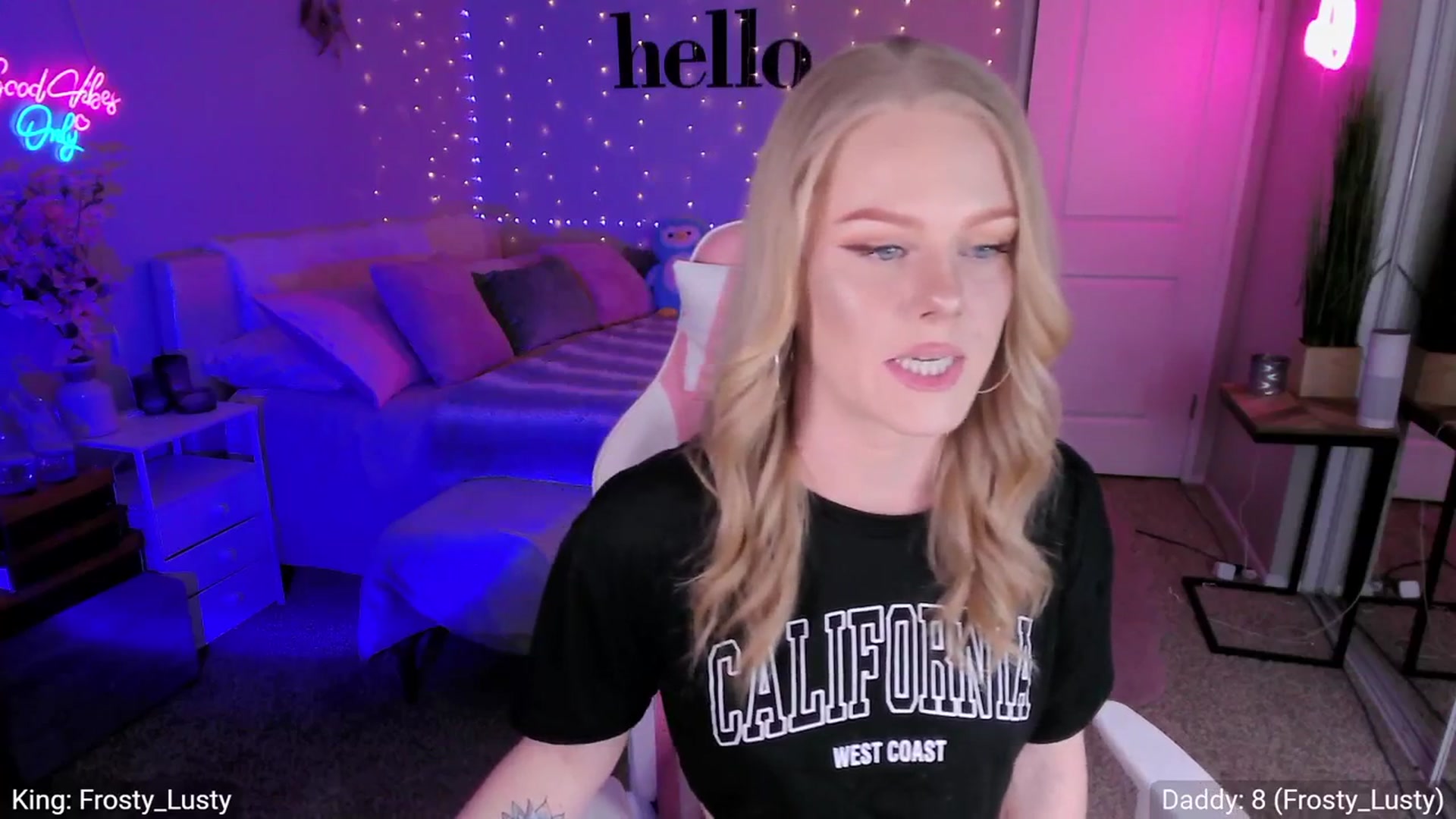 Gallery image thumbnail from AvaMonroe_'s myfreecams stream on, 01/17/2024, 03:15 image 6 of 20