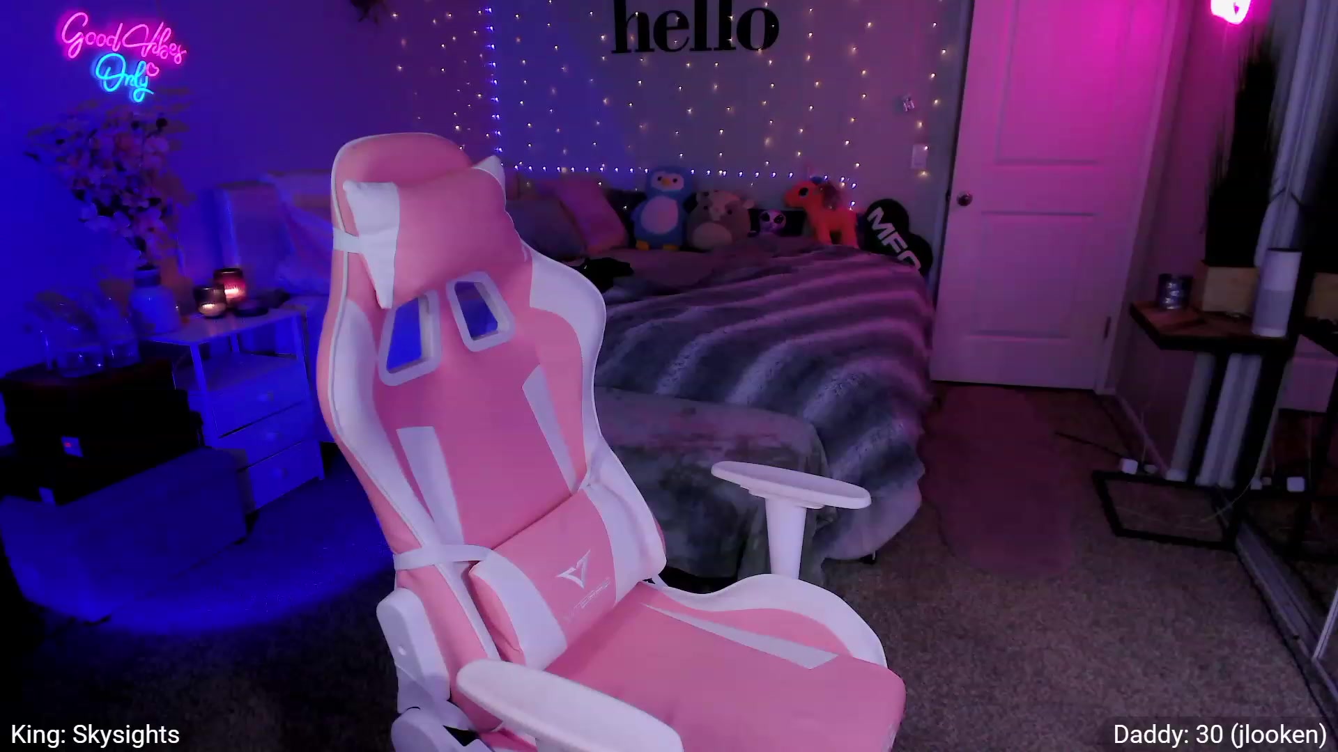 Gallery image thumbnail from AvaMonroe_'s myfreecams stream on, 01/19/2024, 05:00 image 19 of 20