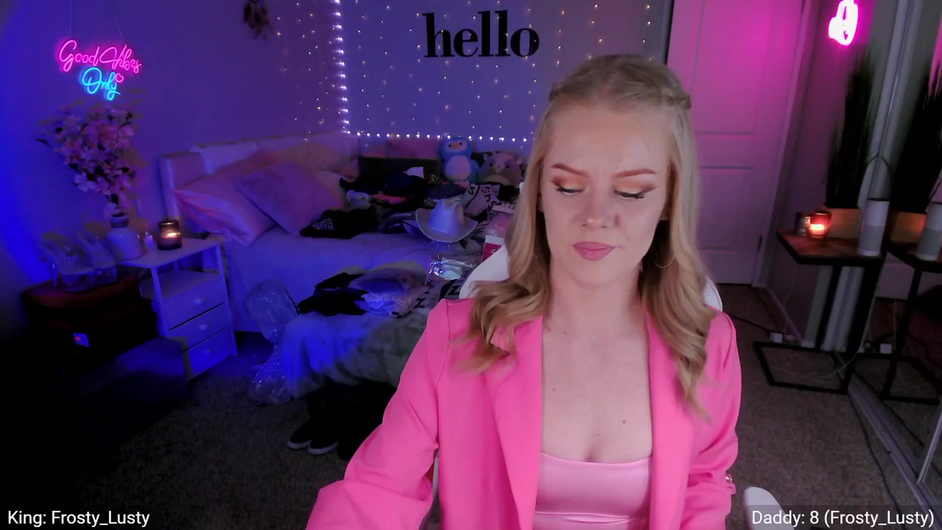 Gallery image thumbnail from AvaMonroe_'s myfreecams stream on, 01/20/2024, 03:14 image 5 of 20