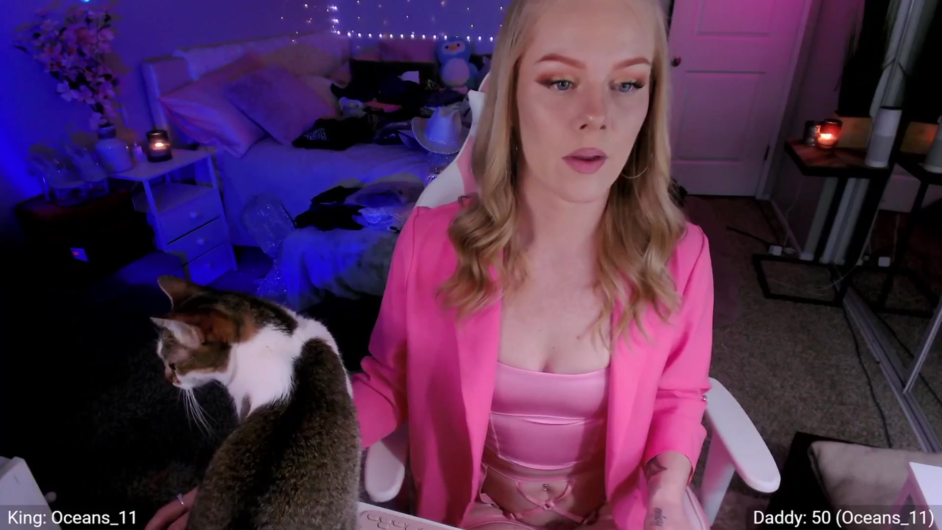 Gallery image thumbnail from AvaMonroe_'s myfreecams stream on, 01/20/2024, 03:14 image 10 of 20