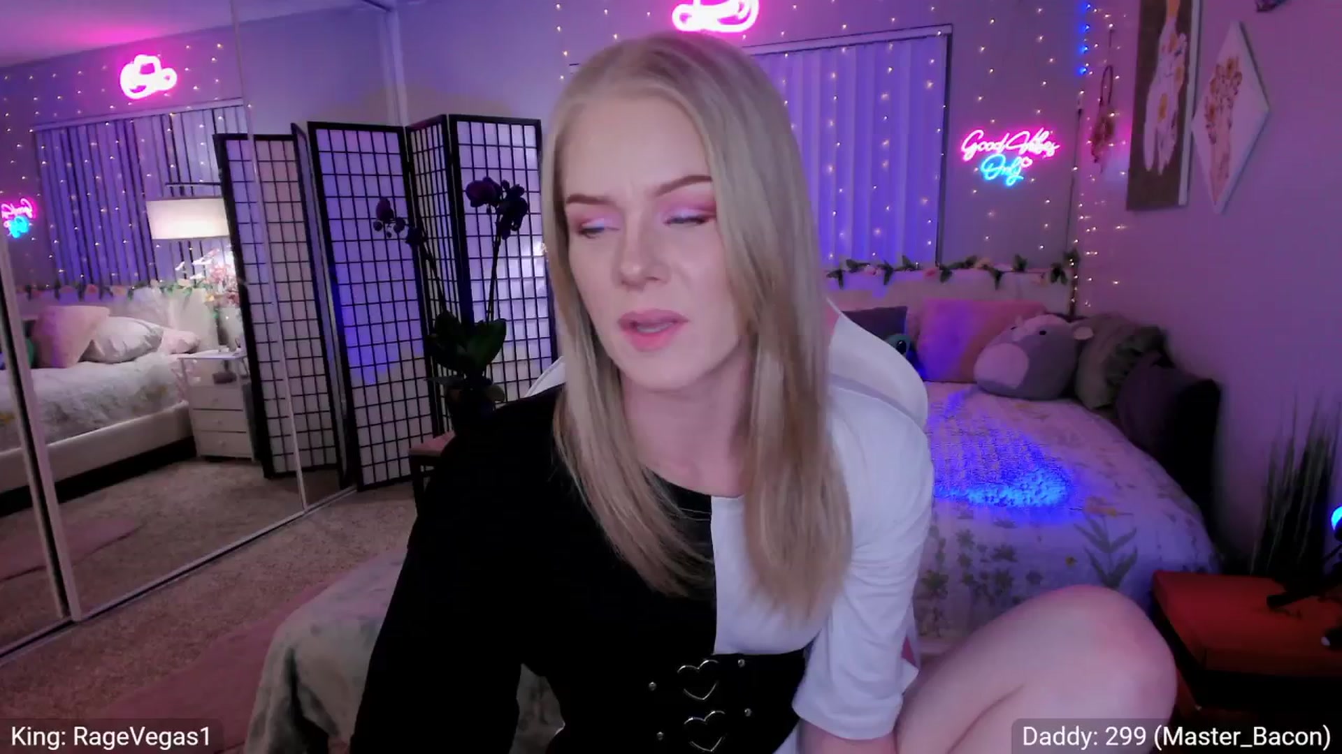 Gallery image thumbnail from AvaMonroe_'s myfreecams stream on, 02/27/2024, 03:40 image 19 of 20