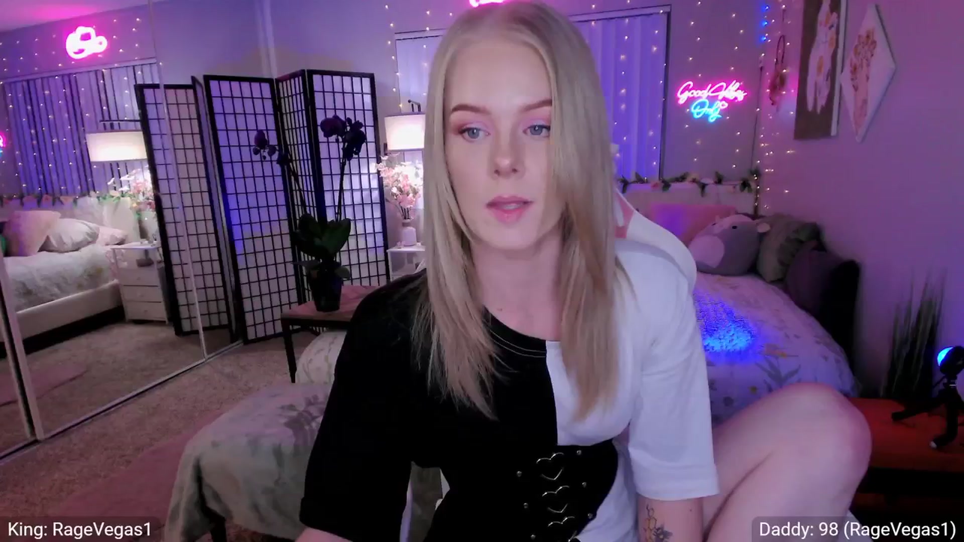 Gallery image thumbnail from AvaMonroe_'s myfreecams stream on, 02/27/2024, 03:40 image 12 of 20