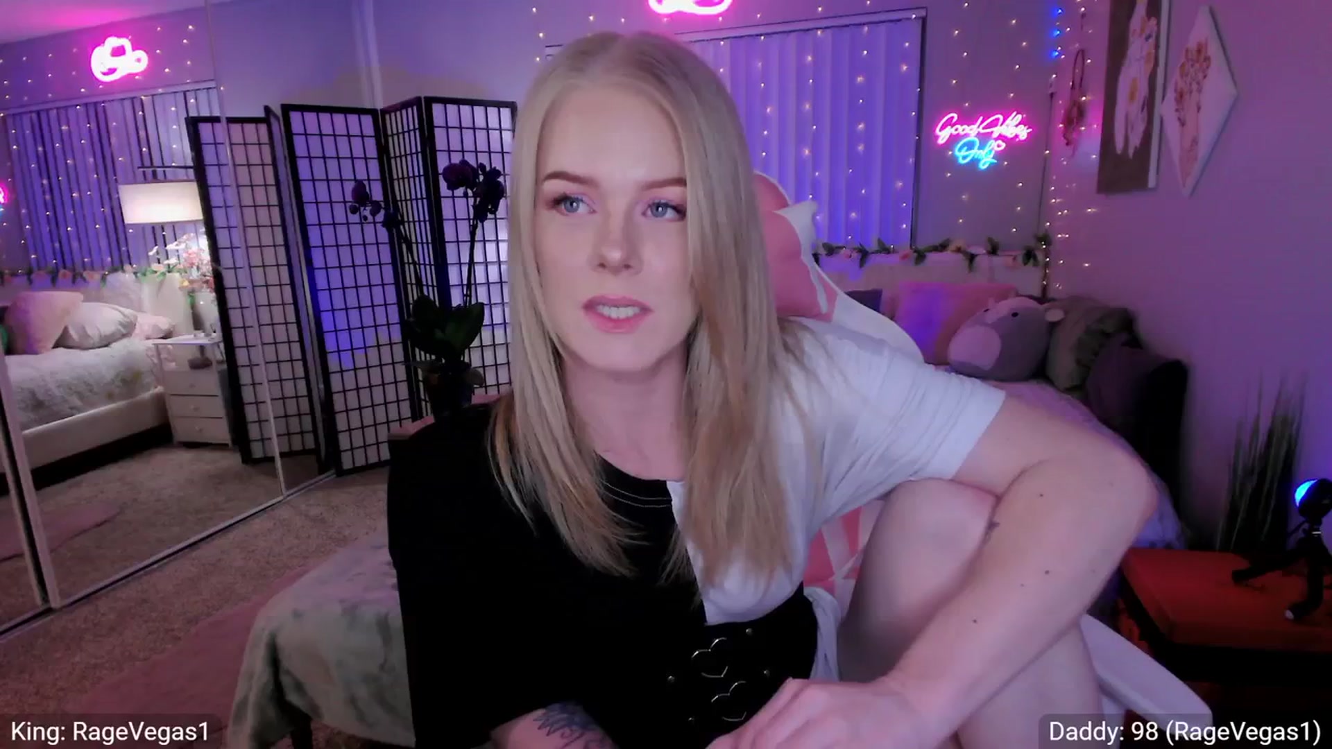 Gallery image thumbnail from AvaMonroe_'s myfreecams stream on, 02/27/2024, 03:40 image 15 of 20
