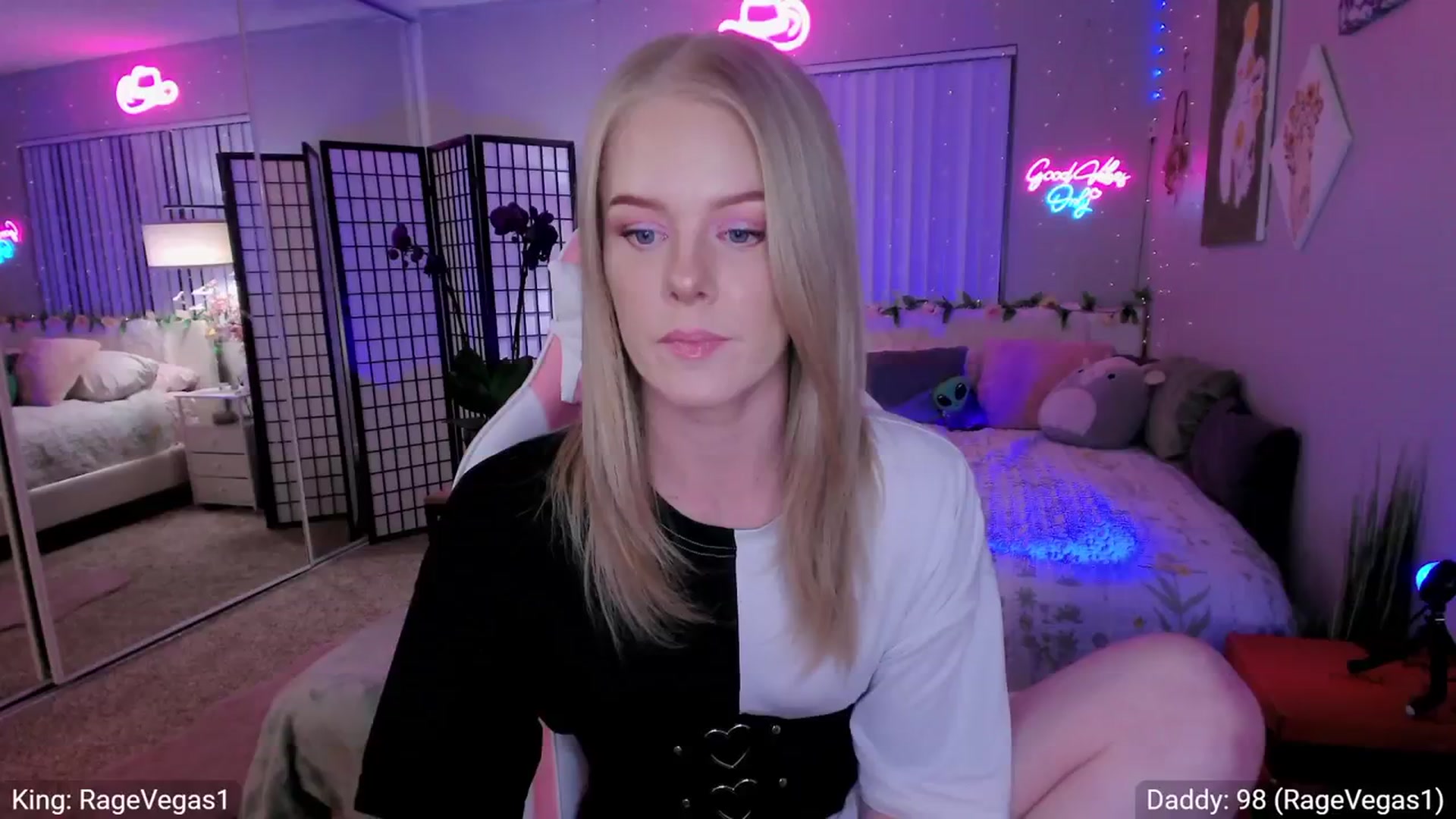 Gallery image thumbnail from AvaMonroe_'s myfreecams stream on, 02/27/2024, 03:40 image 4 of 20