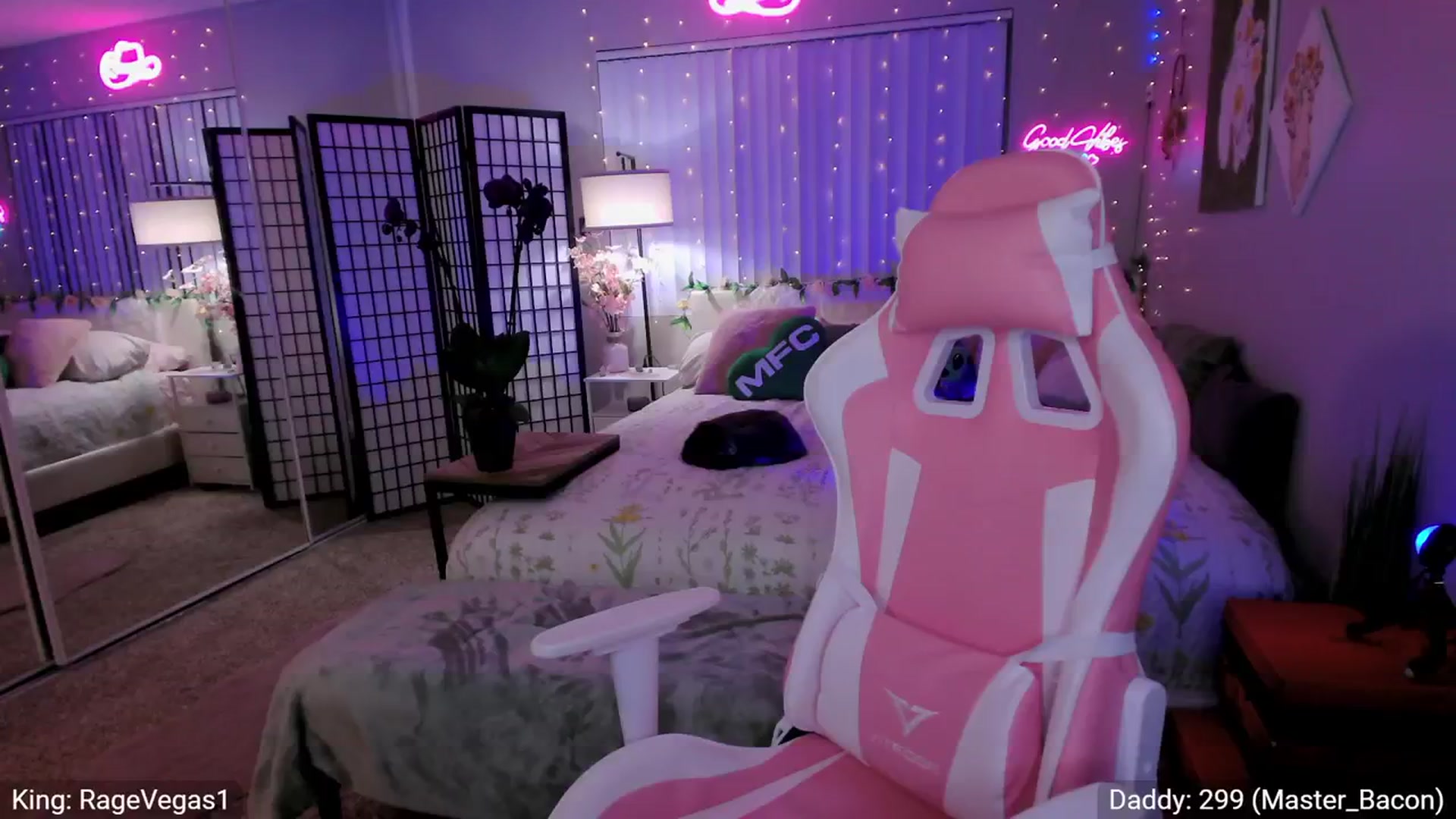 Gallery image thumbnail from AvaMonroe_'s myfreecams stream on, 02/27/2024, 03:40 image 16 of 20