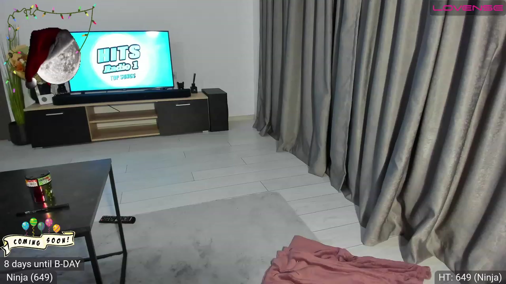Gallery image thumbnail from AvaMoonlight's myfreecams stream on, 12/03/2022, 24:59 image 16 of 20
