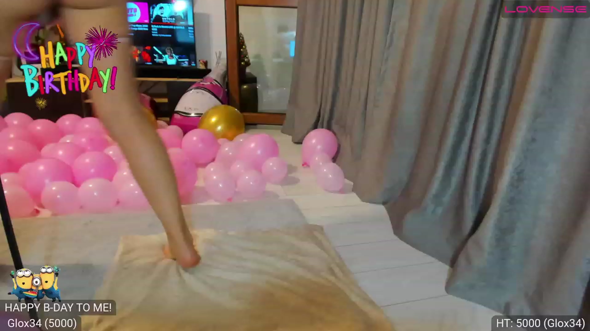 Gallery image thumbnail from AvaMoonlight's myfreecams stream on, 12/09/2022, 16:04 image 2 of 20