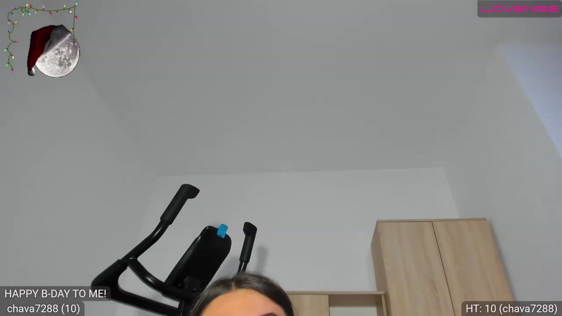 Gallery image thumbnail from AvaMoonlight's myfreecams stream on, 12/11/2022, 17:47 image 10 of 20