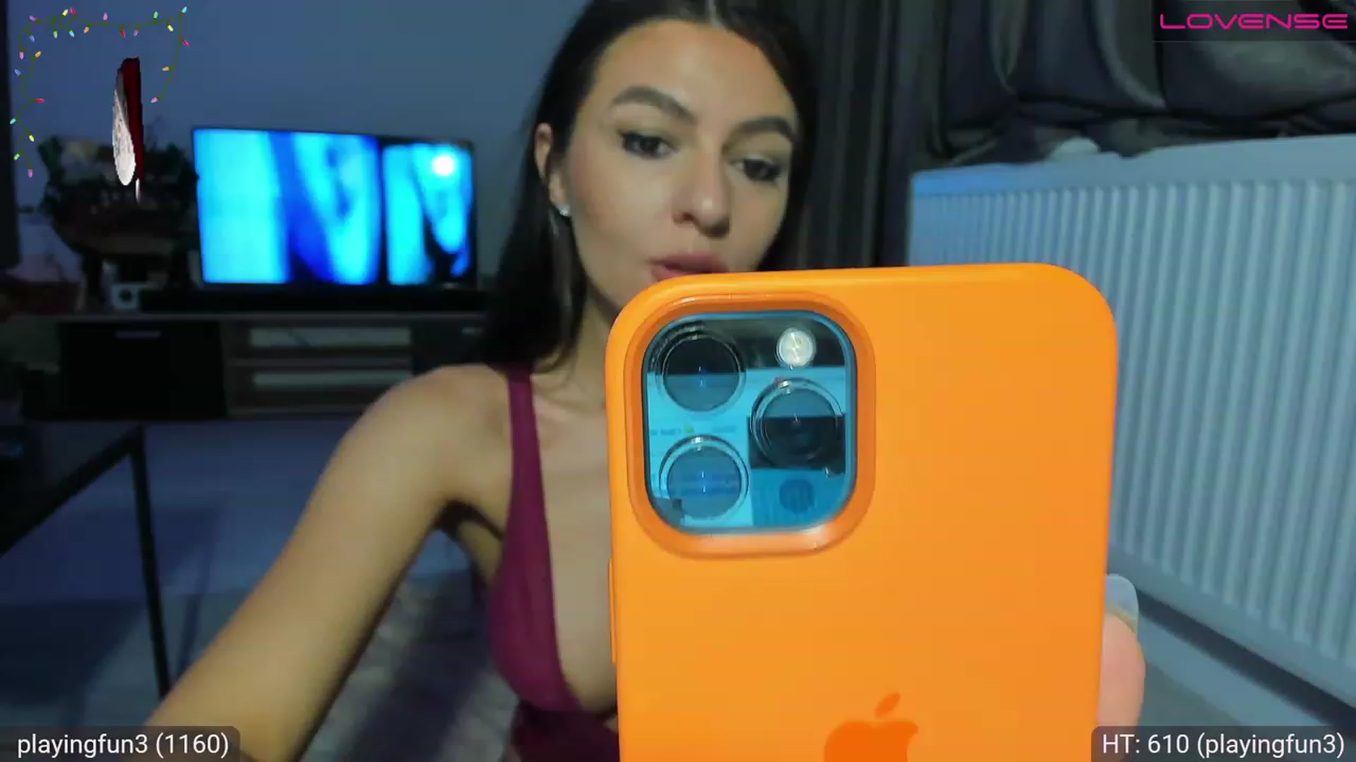 Gallery image thumbnail from AvaMoonlight's myfreecams stream on, 12/19/2022, 24:00 image 11 of 20