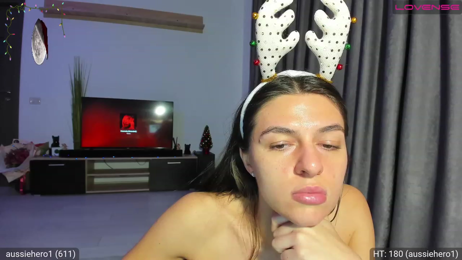 Gallery image thumbnail from AvaMoonlight's myfreecams stream on, 12/24/2022, 24:05 image 8 of 20