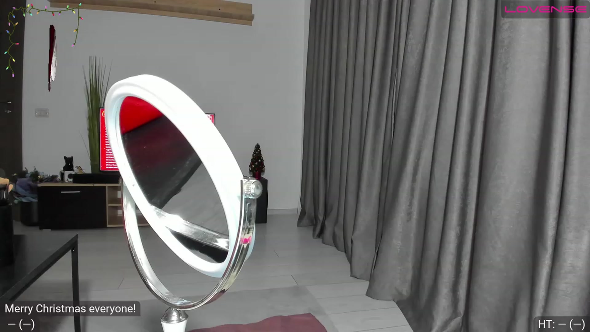Gallery image thumbnail from AvaMoonlight's myfreecams stream on, 12/24/2022, 16:08 image 3 of 20