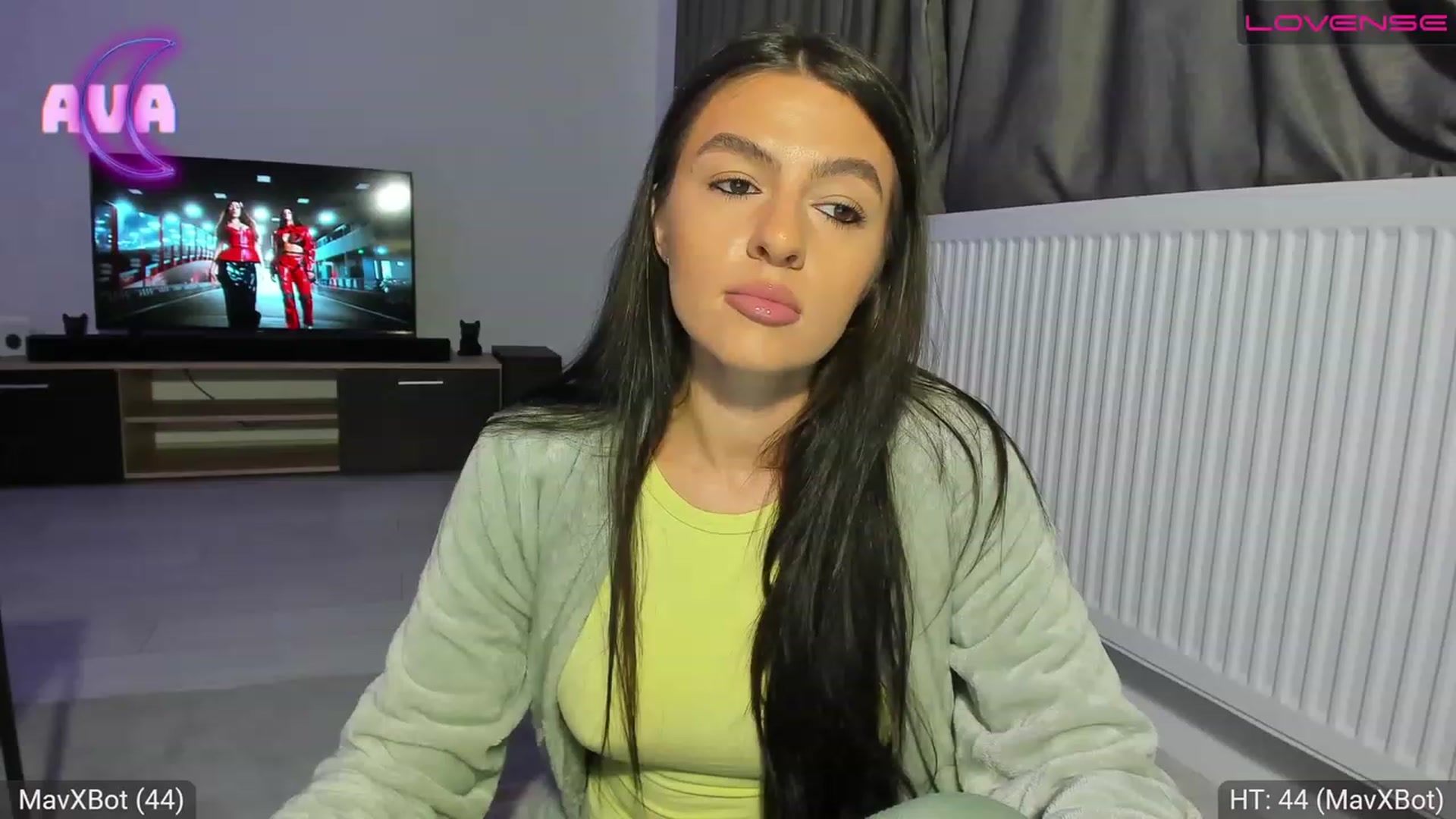 Gallery image thumbnail from AvaMoonlight's myfreecams stream on, 01/10/2023, 16:44 image 17 of 20