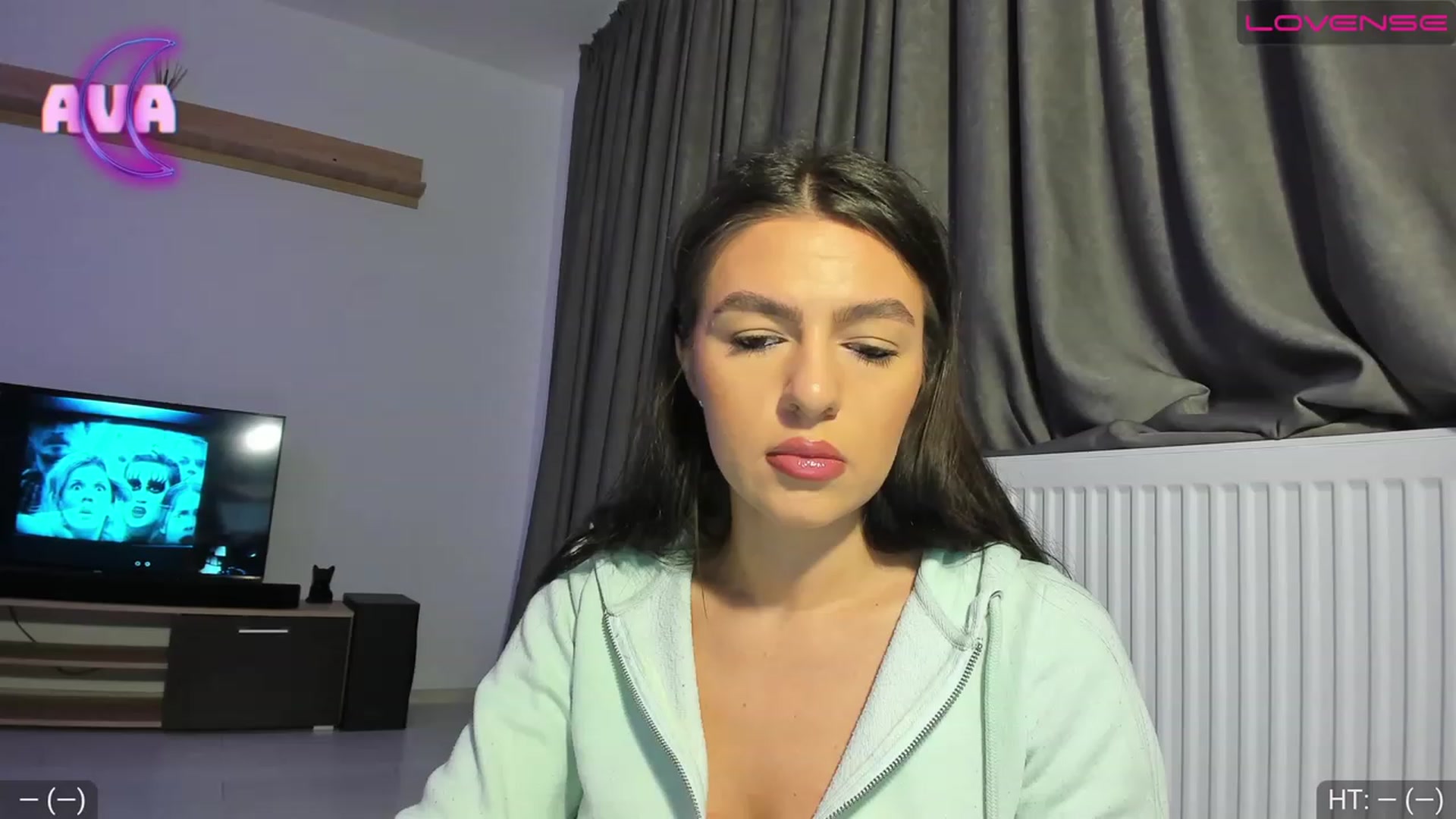 Gallery image thumbnail from AvaMoonlight's myfreecams stream on, 01/15/2023, 15:56 image 6 of 20