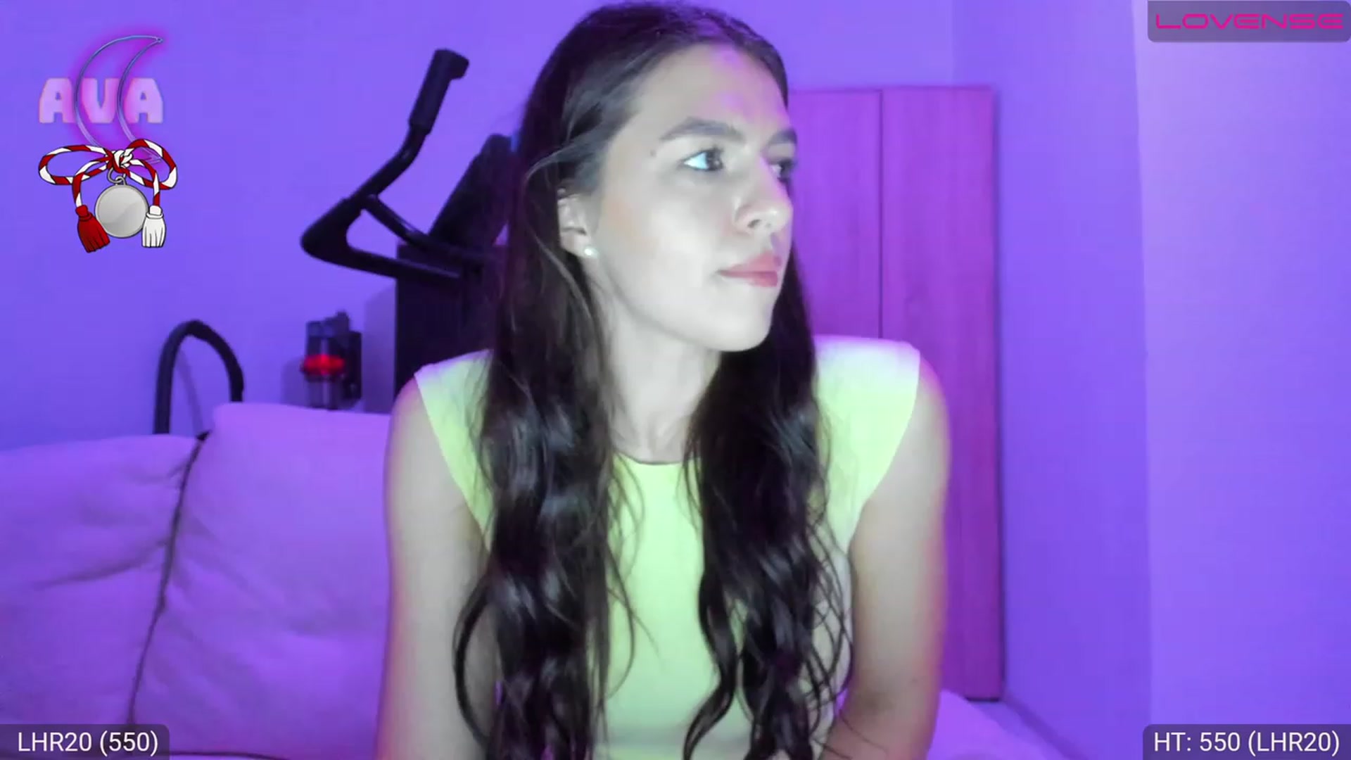 Gallery image thumbnail from AvaMoonlight's myfreecams stream on, 03/05/2023, 24:38 image 12 of 20