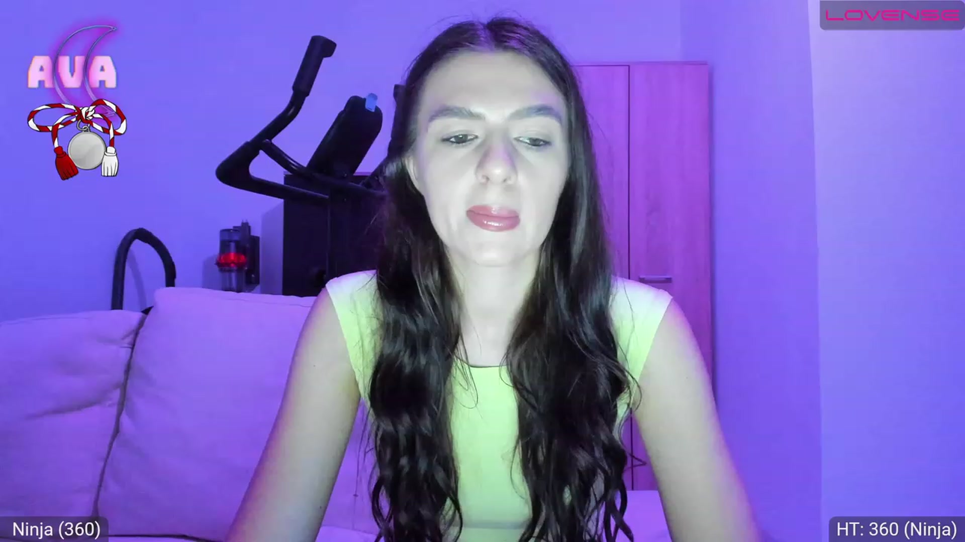 Gallery image thumbnail from AvaMoonlight's myfreecams stream on, 03/05/2023, 24:38 image 1 of 20