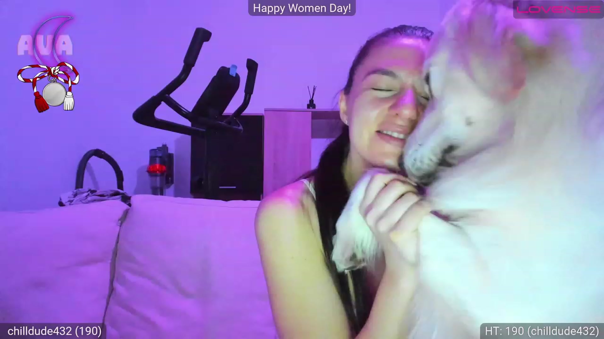 Gallery image thumbnail from AvaMoonlight's myfreecams stream on, 03/09/2023, 24:02 image 3 of 20