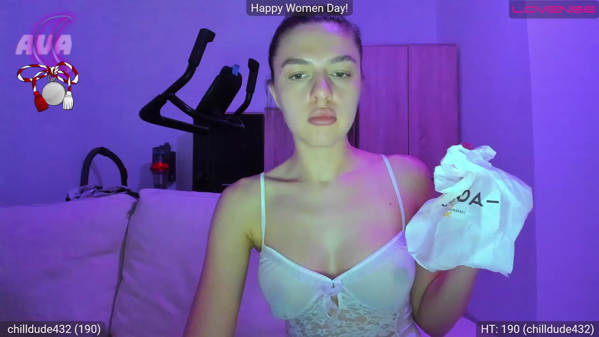 Gallery image thumbnail from AvaMoonlight's myfreecams stream on, 03/09/2023, 24:02 image 8 of 20