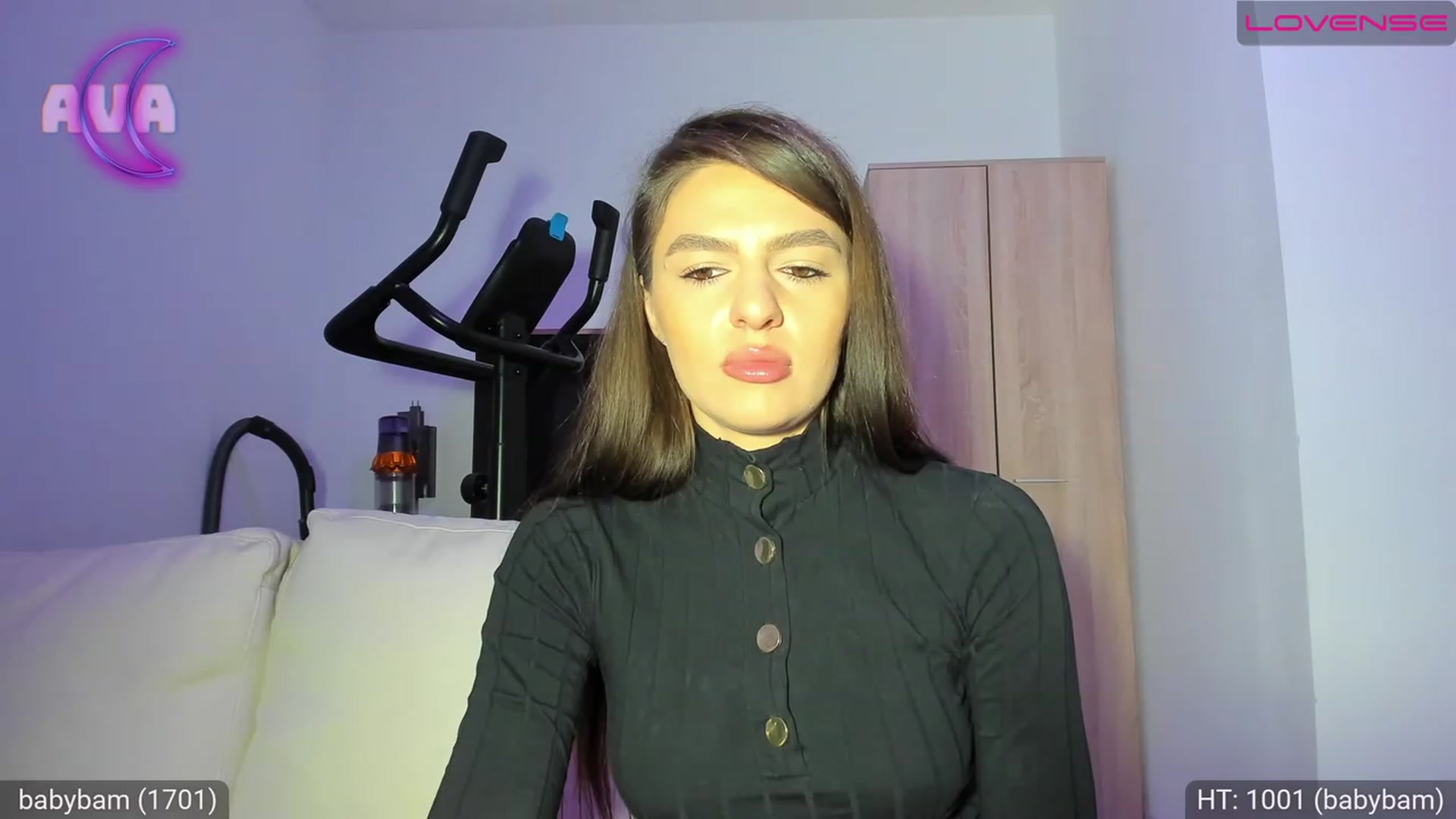 Gallery image thumbnail from AvaMoonlight's myfreecams stream on, 03/09/2023, 17:15 image 8 of 20
