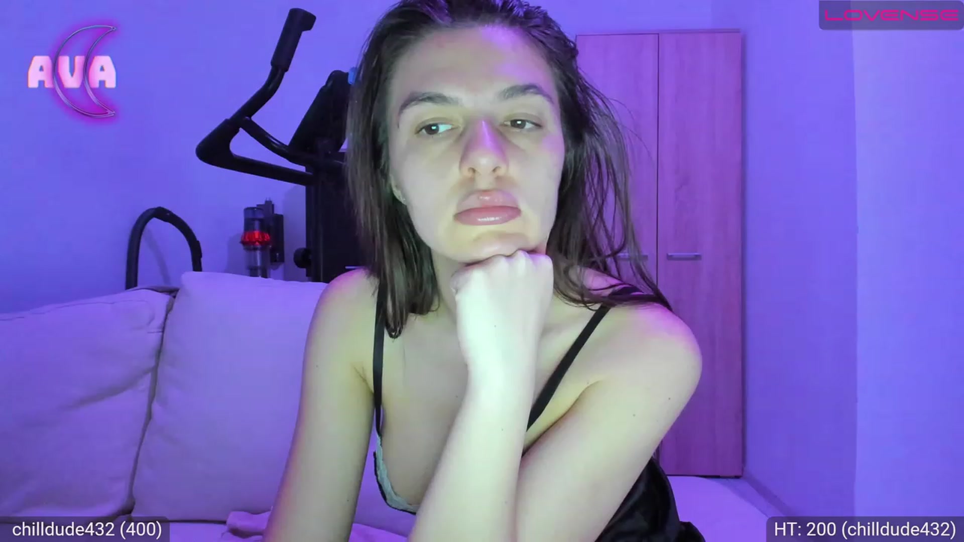 Gallery image thumbnail from AvaMoonlight's myfreecams stream on, 03/14/2023, 24:08 image 20 of 20