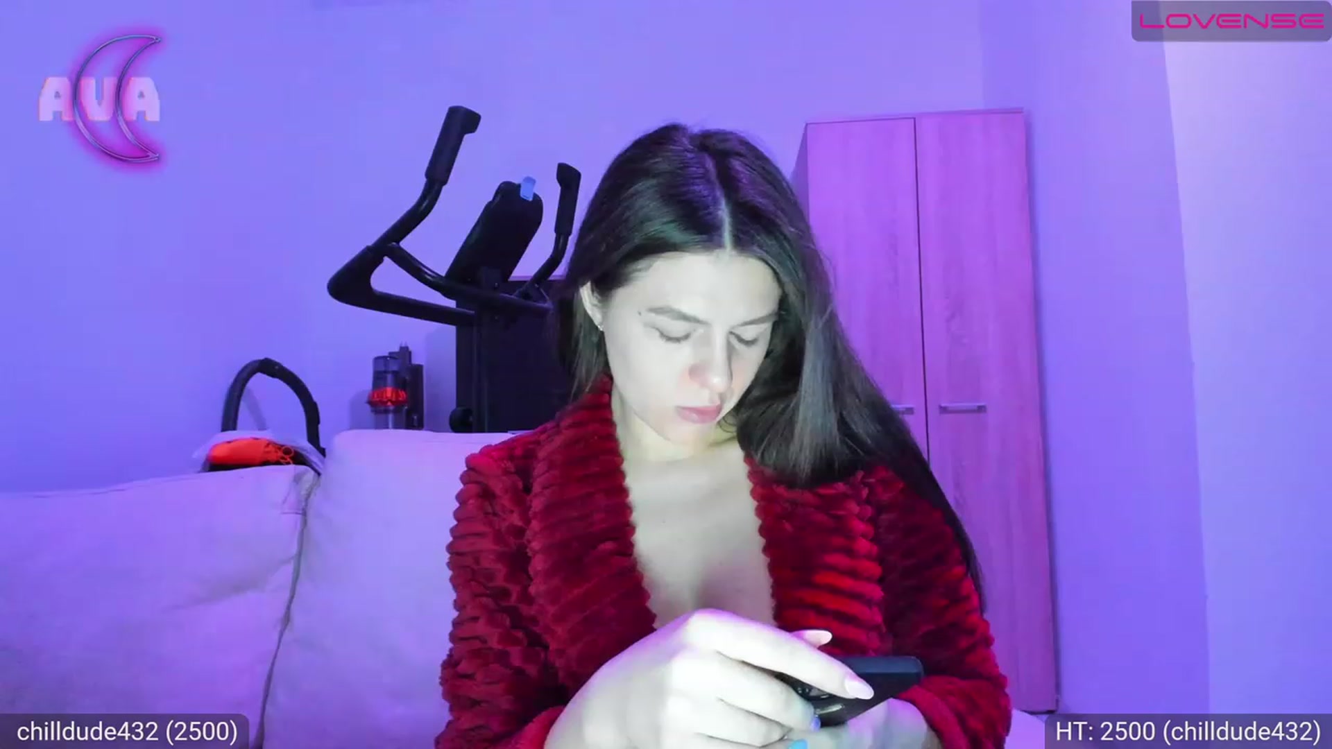 Gallery image thumbnail from AvaMoonlight's myfreecams stream on, 03/15/2023, 23:17 image 12 of 20