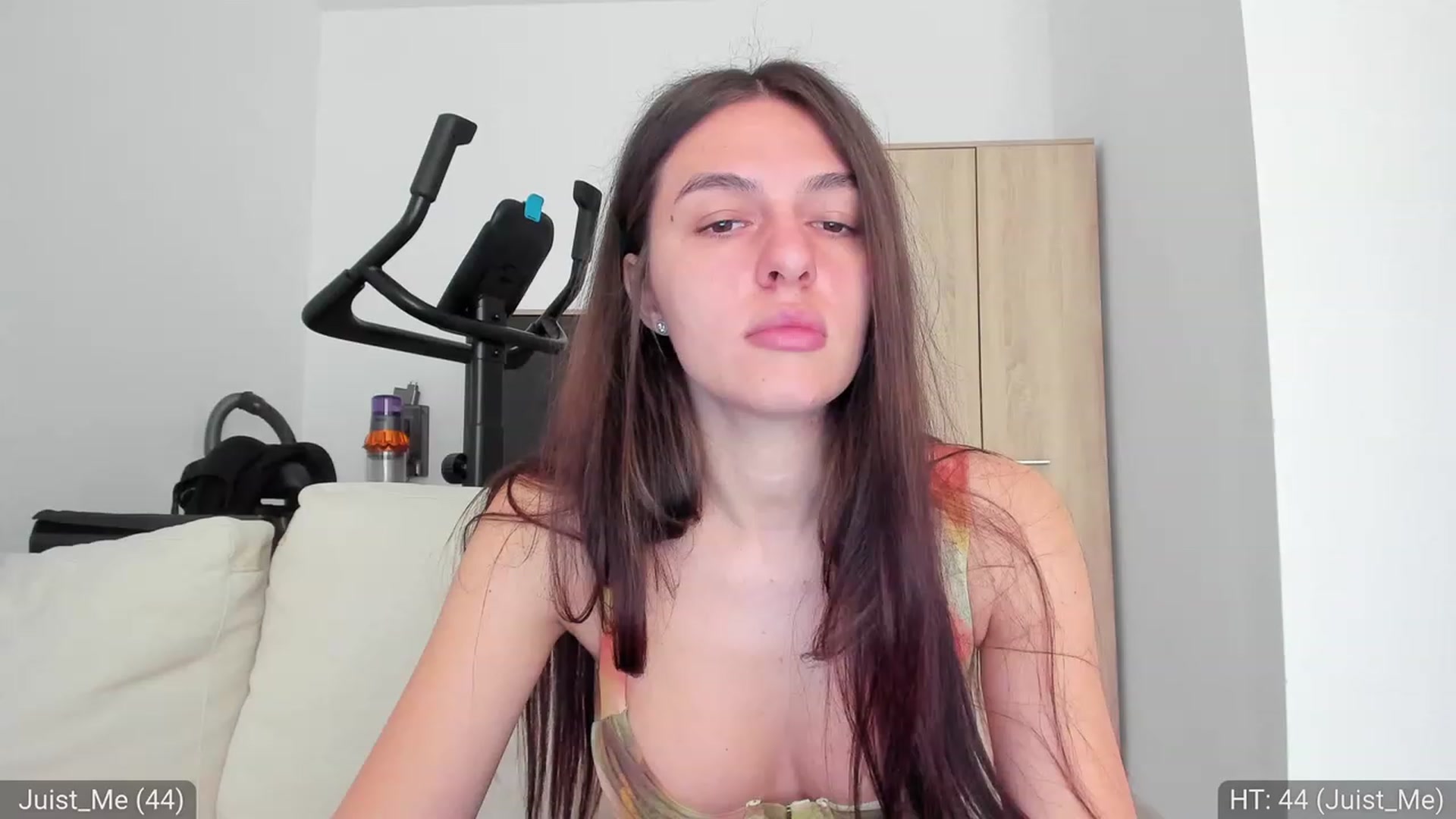 Gallery image thumbnail from AvaMoonlight's myfreecams stream on, 03/19/2023, 16:45 image 2 of 20