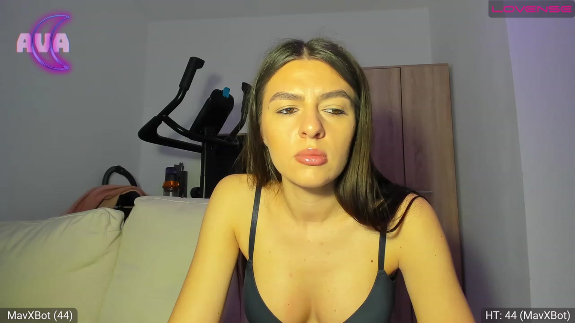 Gallery image thumbnail from AvaMoonlight's myfreecams stream on, 03/23/2023, 16:57 image 11 of 20