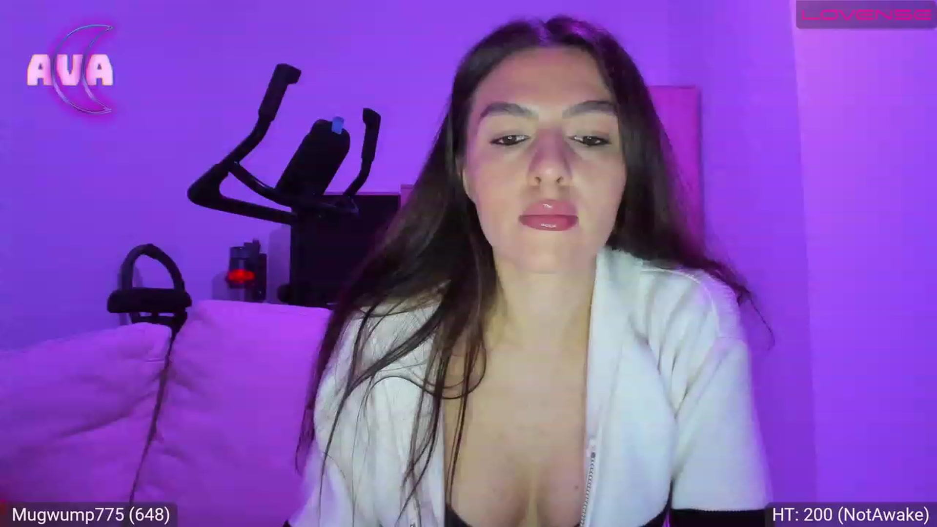 Gallery image thumbnail from AvaMoonlight's myfreecams stream on, 03/24/2023, 17:21 image 19 of 20