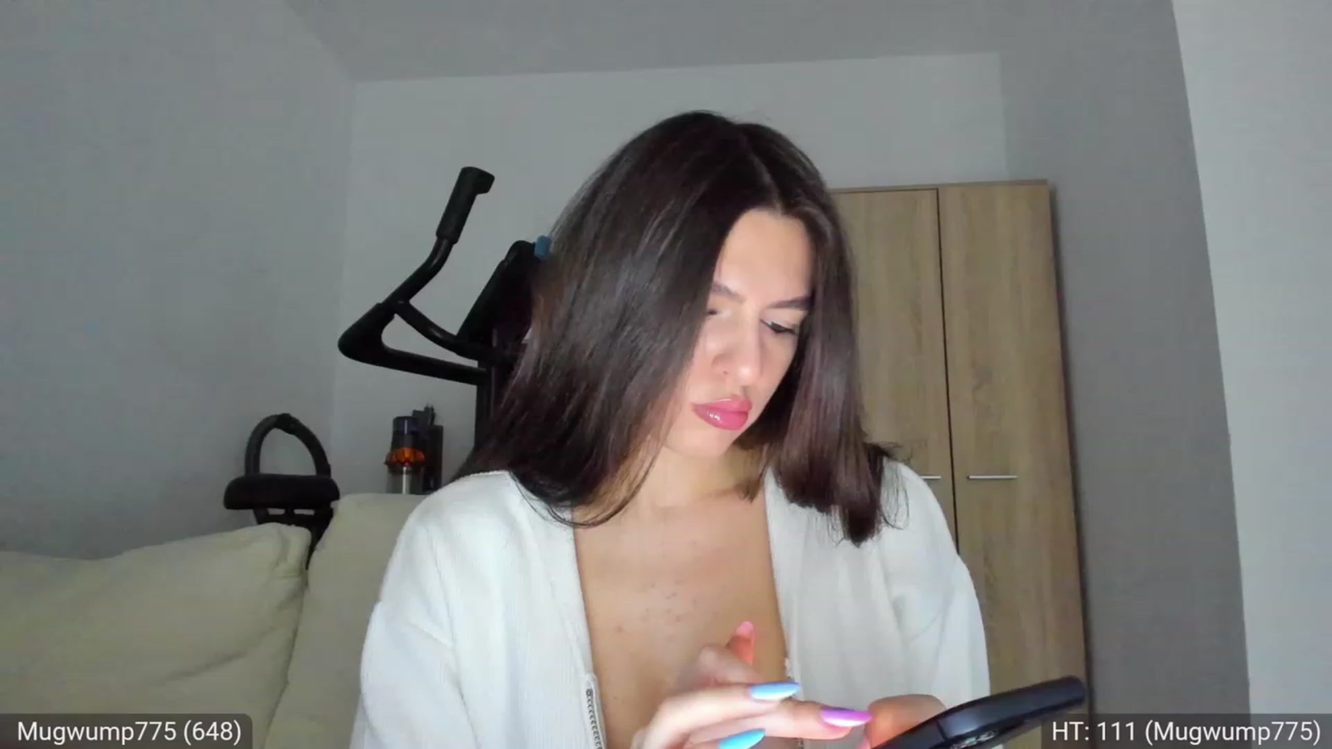 Gallery image thumbnail from AvaMoonlight's myfreecams stream on, 03/24/2023, 17:21 image 5 of 20