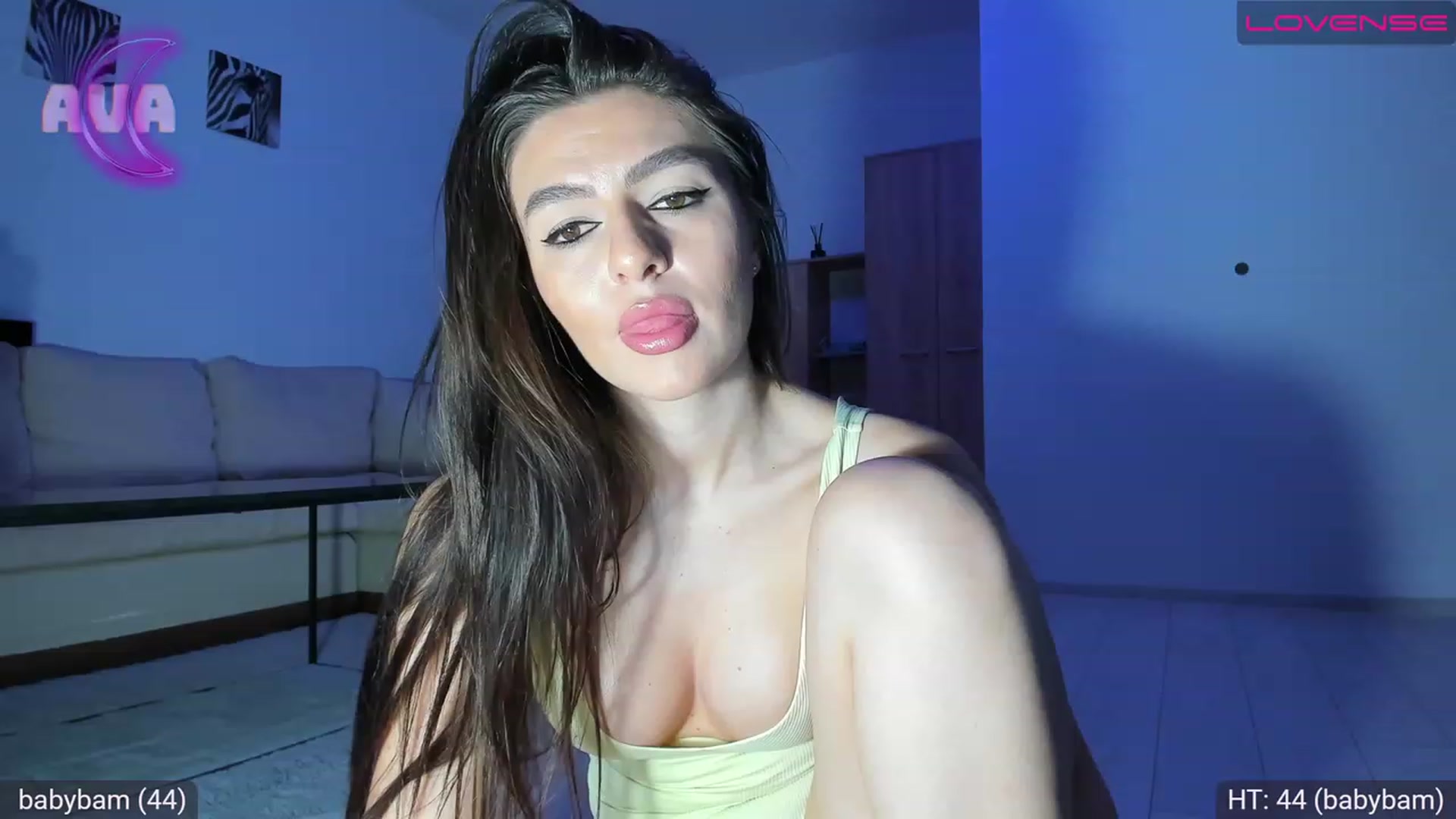 Gallery image thumbnail from AvaMoonlight's myfreecams stream on, 03/29/2023, 22:57 image 8 of 20