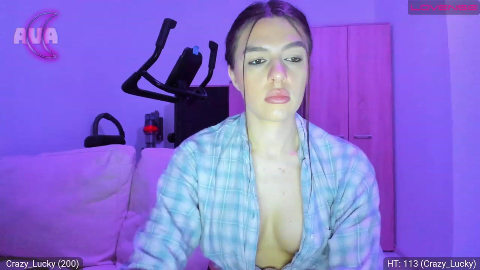 Gallery image thumbnail from AvaMoonlight's myfreecams stream on, 03/30/2023, 23:46 image 2 of 20