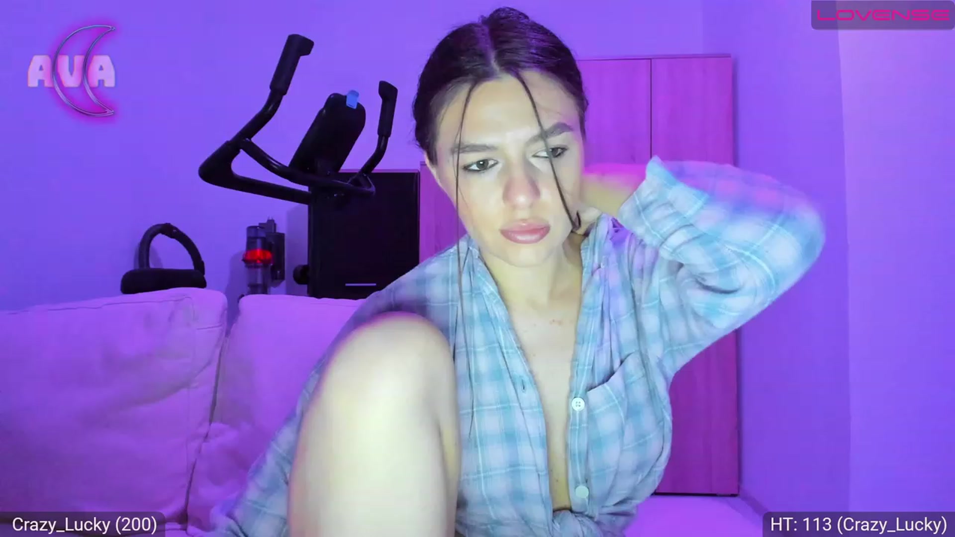 Gallery image thumbnail from AvaMoonlight's myfreecams stream on, 03/30/2023, 23:46 image 6 of 20