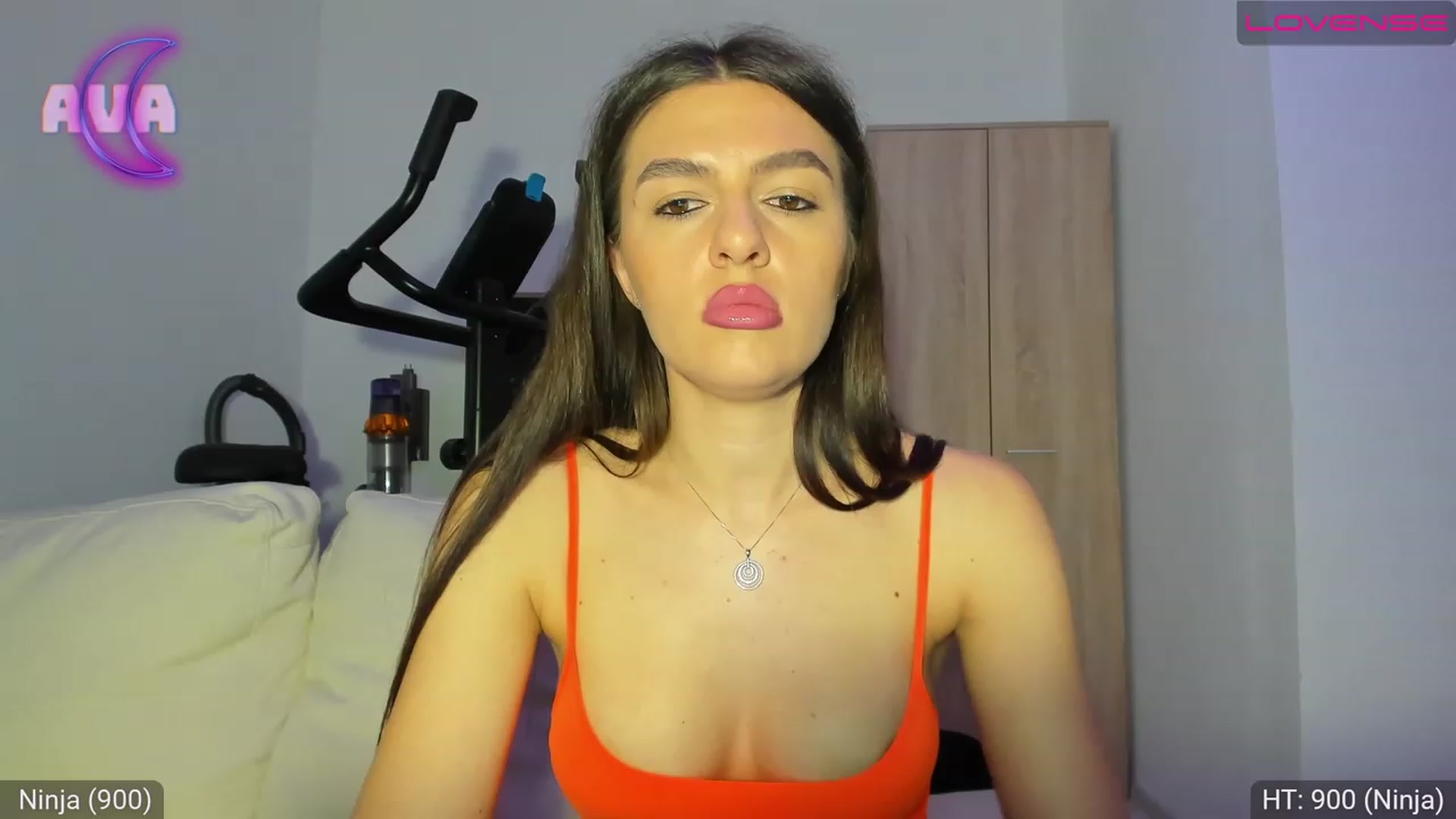 Gallery image thumbnail from AvaMoonlight's myfreecams stream on, 04/01/2023, 23:02 image 18 of 20