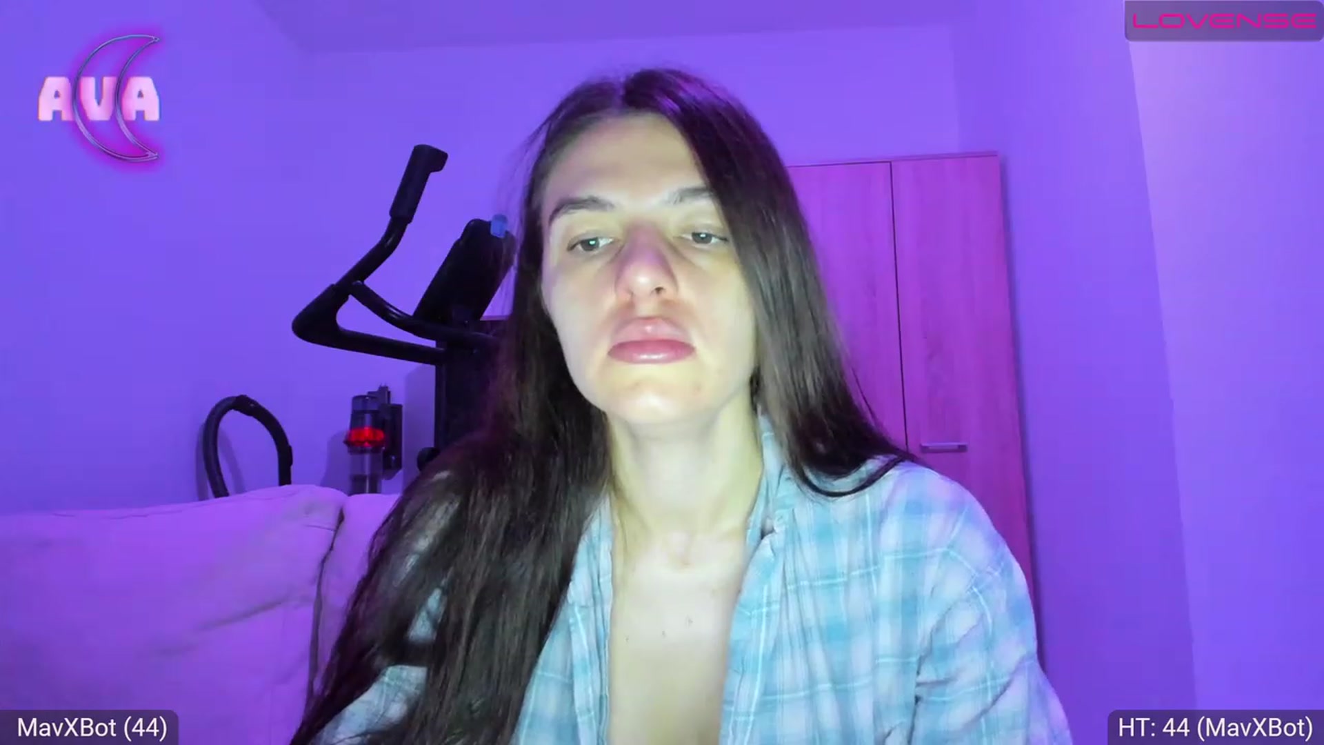 Gallery image thumbnail from AvaMoonlight's myfreecams stream on, 04/17/2023, 22:03 image 13 of 20